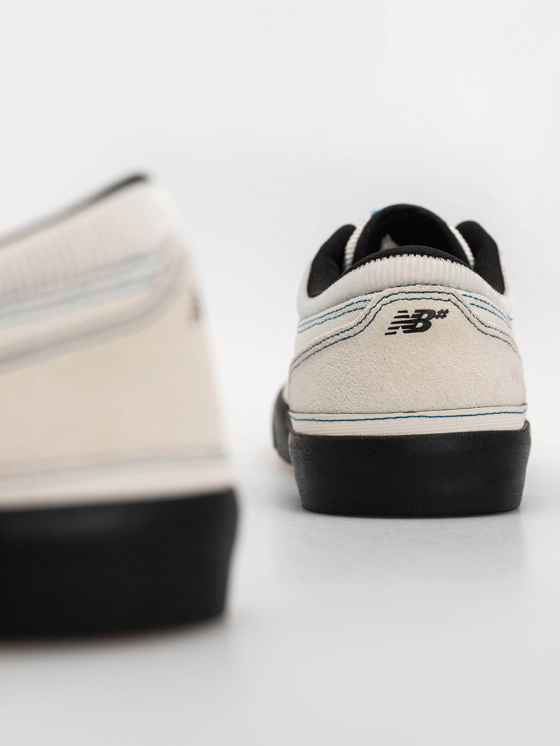 New Balance 417 Shoes (sea salt/black)