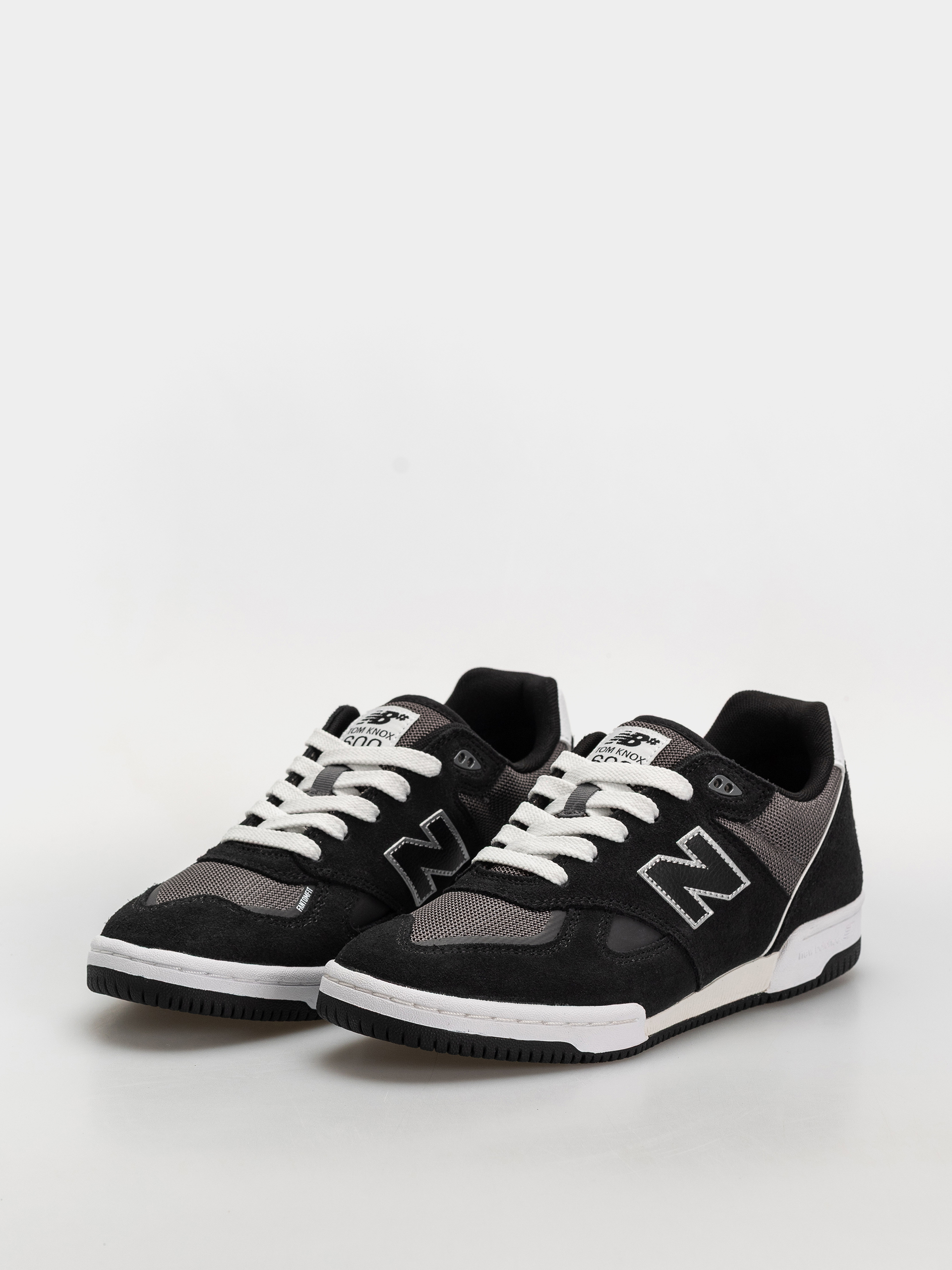 New Balance 600 Shoes (black/castlerock)