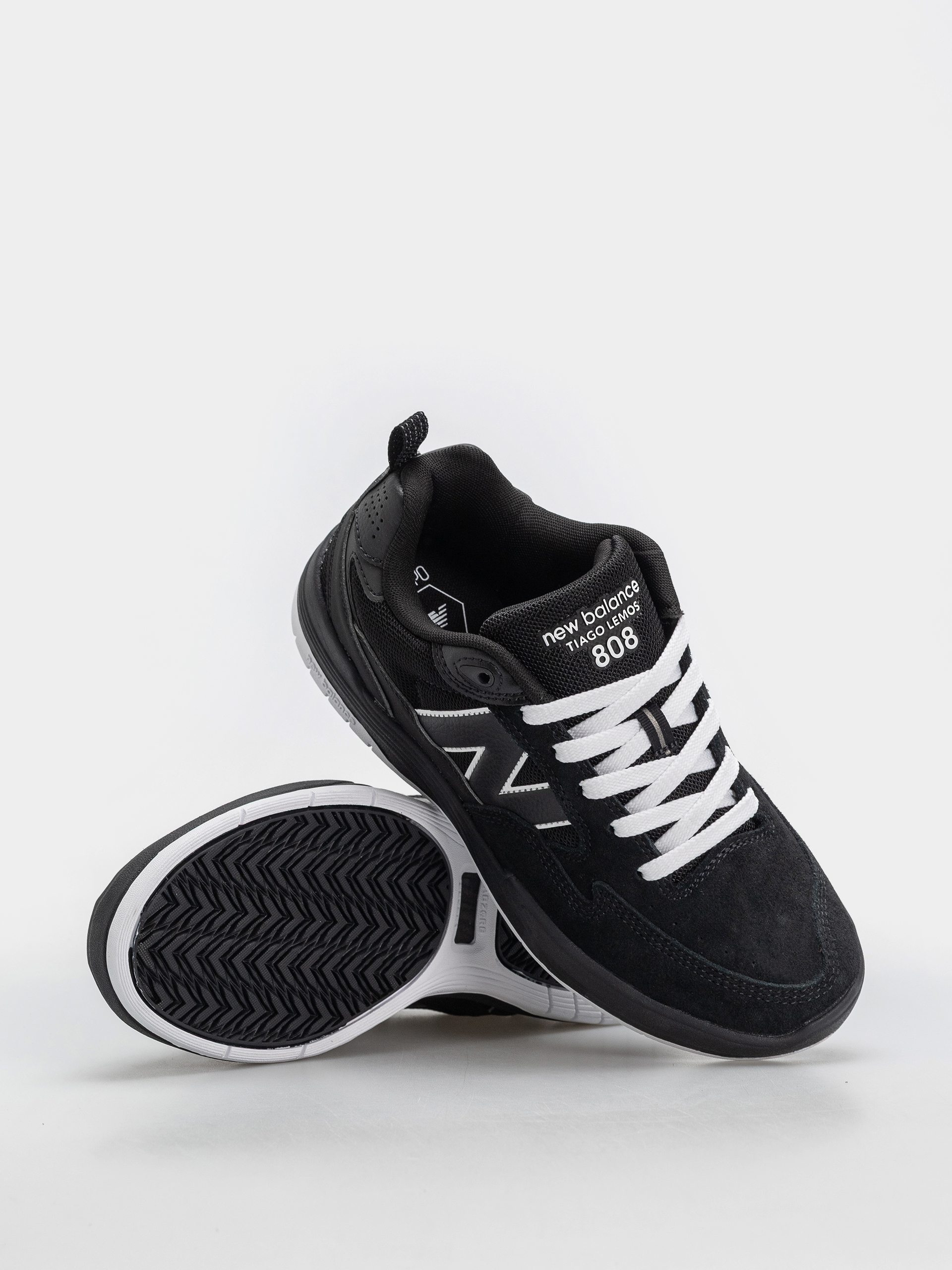 New Balance 808 Shoes (black/white)