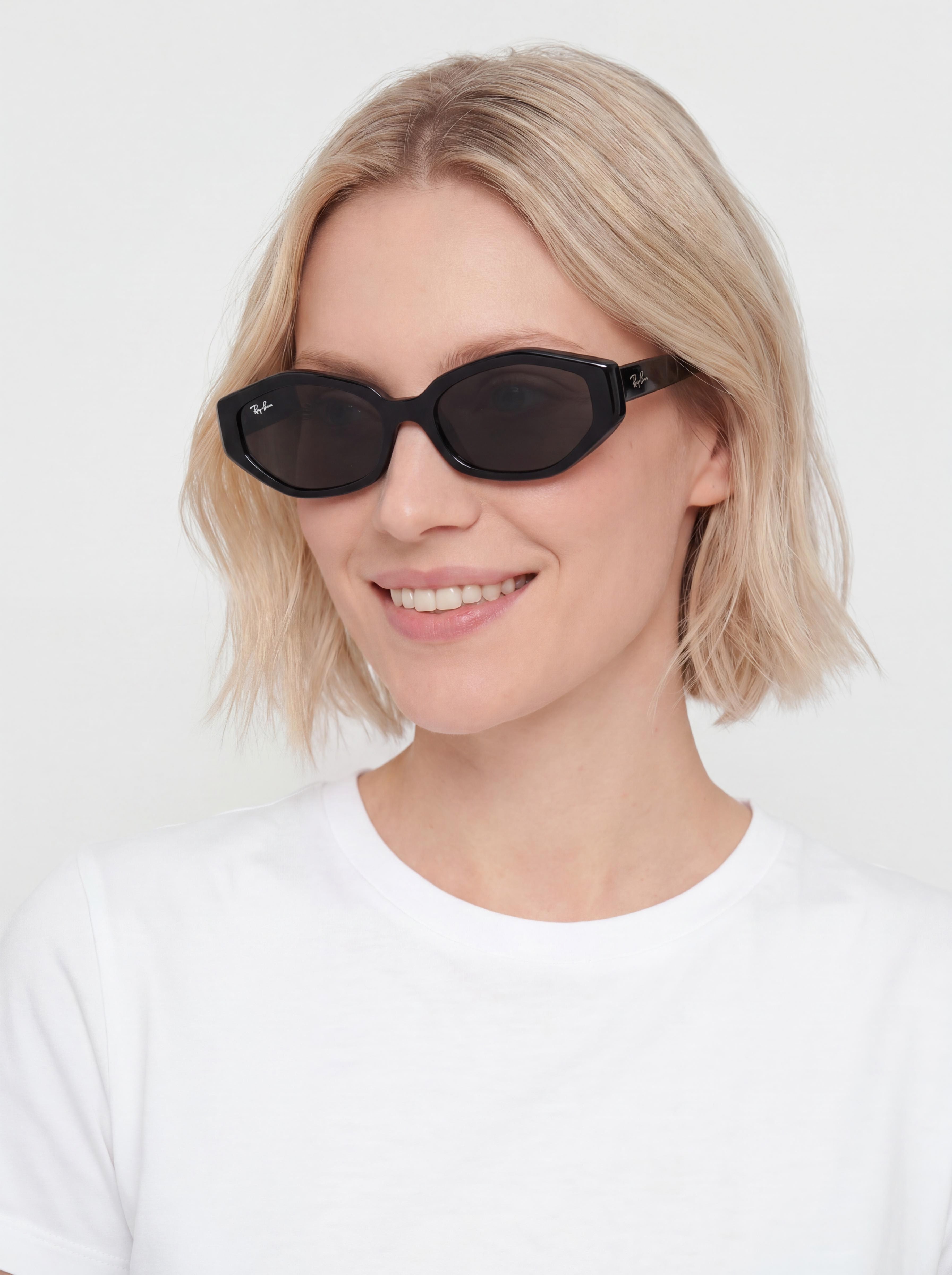 Ray-Ban Rb4473D Sonnenbrille (polerowany black/ciemnogrey)