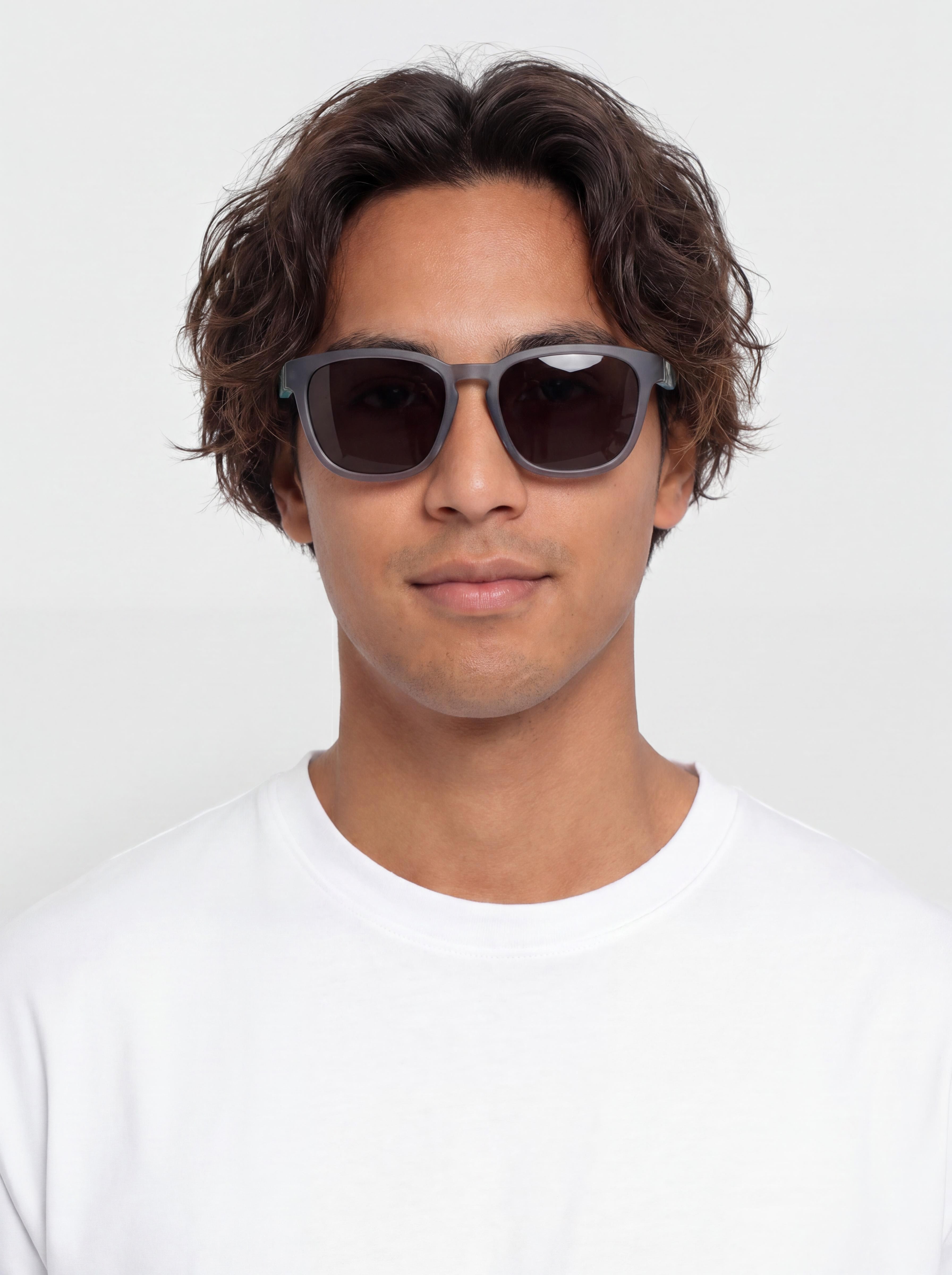 Dragon Dune Sonnenbrille (grey crystal/seafoam iguchi/lumalens smoke)
