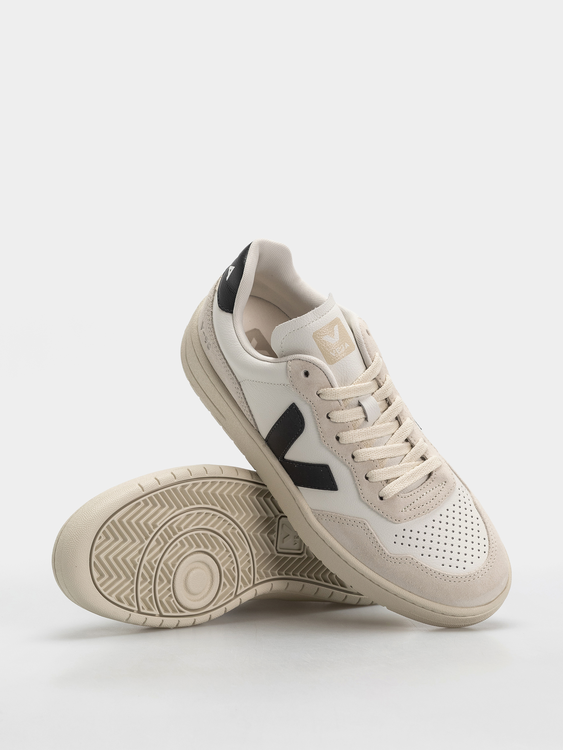 Veja V 90 Schuhe (white black)