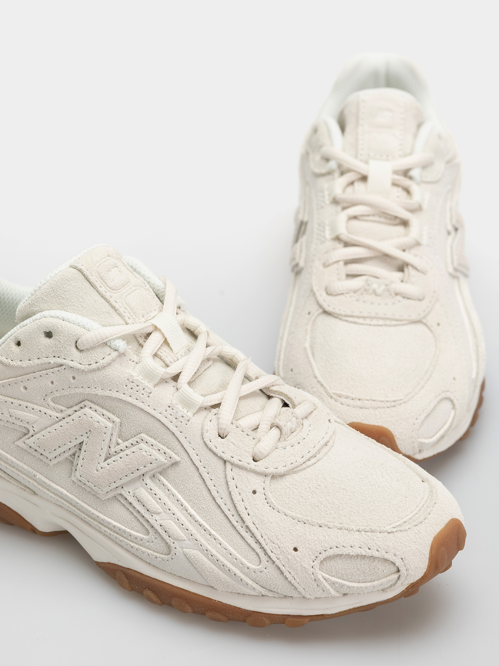 New Balance 204L Shoes (sea salt/sea salt)