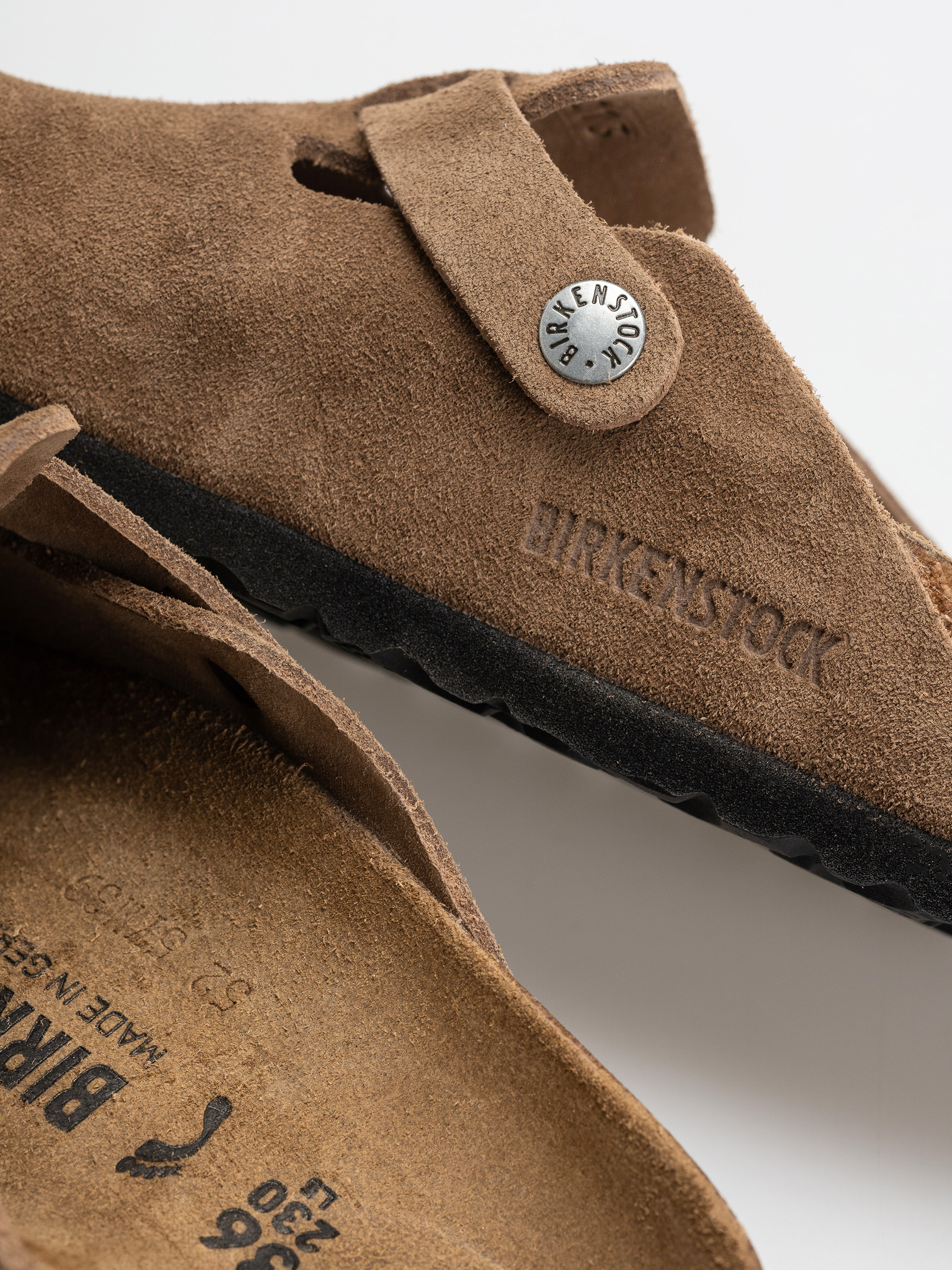 Birkenstock Boston Suede Leather Narrow Flip Flops (dark tea)