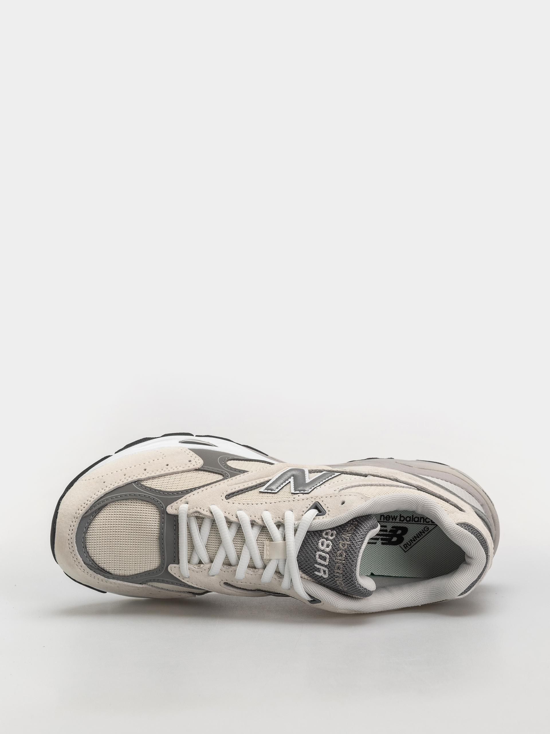 New Balance 880R Shoes (sea salt/slate grey)