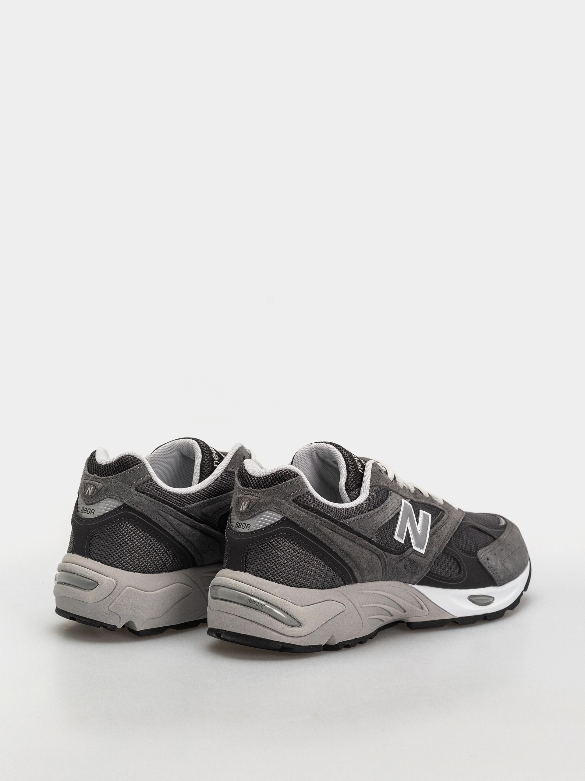 New Balance 880R Shoes (slate grey/magnet)