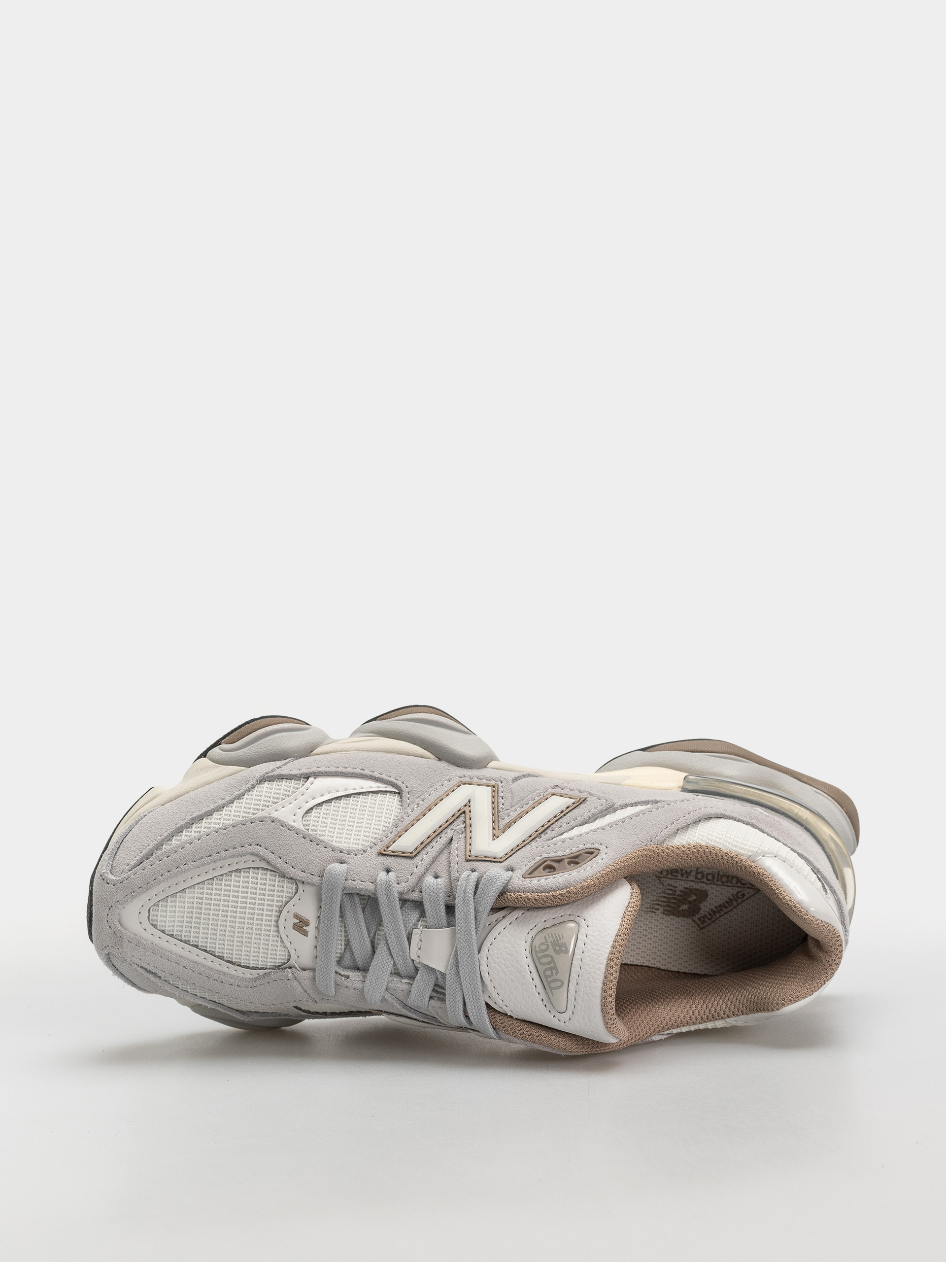 New Balance 9060 Schuhe (driftwood/sea salt)