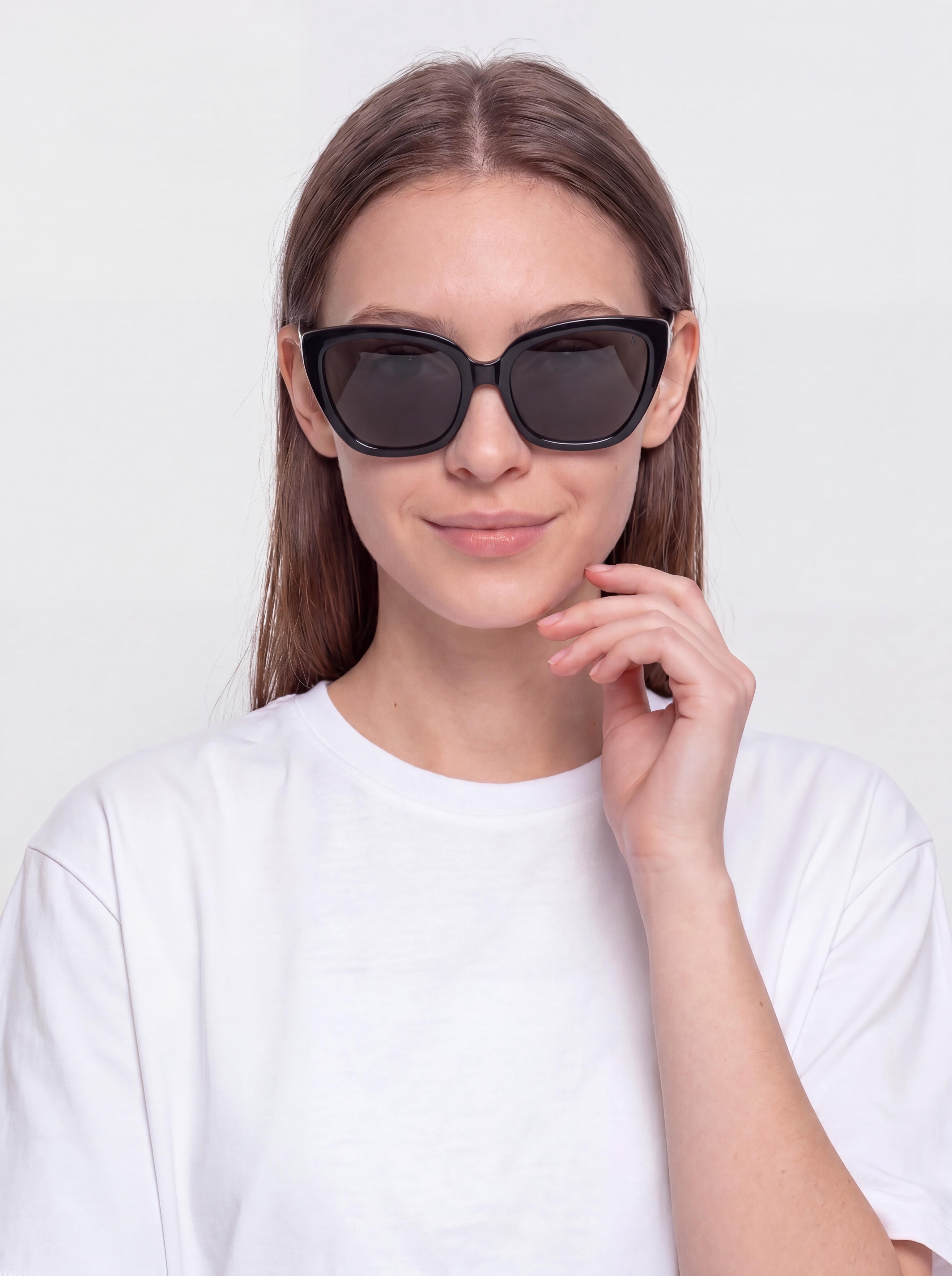 Volcom Milli Sunglasses Wmn - black (gloss black/gray polar)