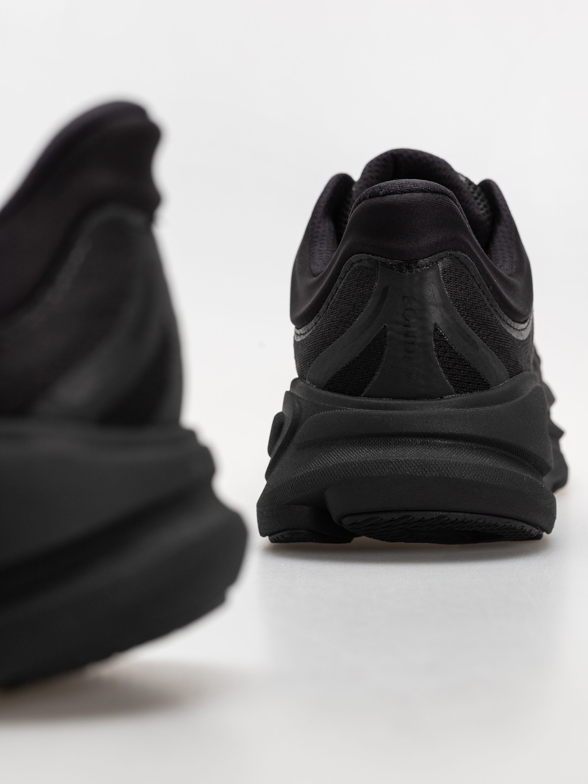 Hoka Bondi 9 Shoes (black/black)