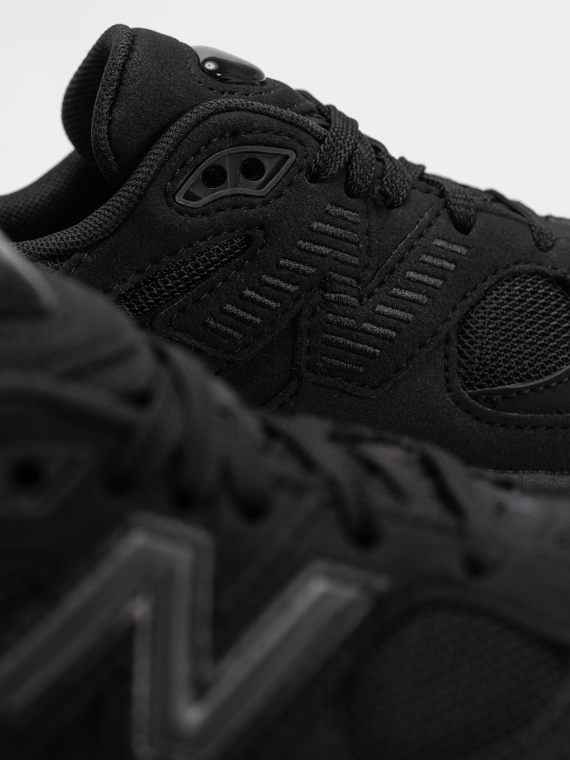 New Balance 9060 JR Schuhe (black/phantom)