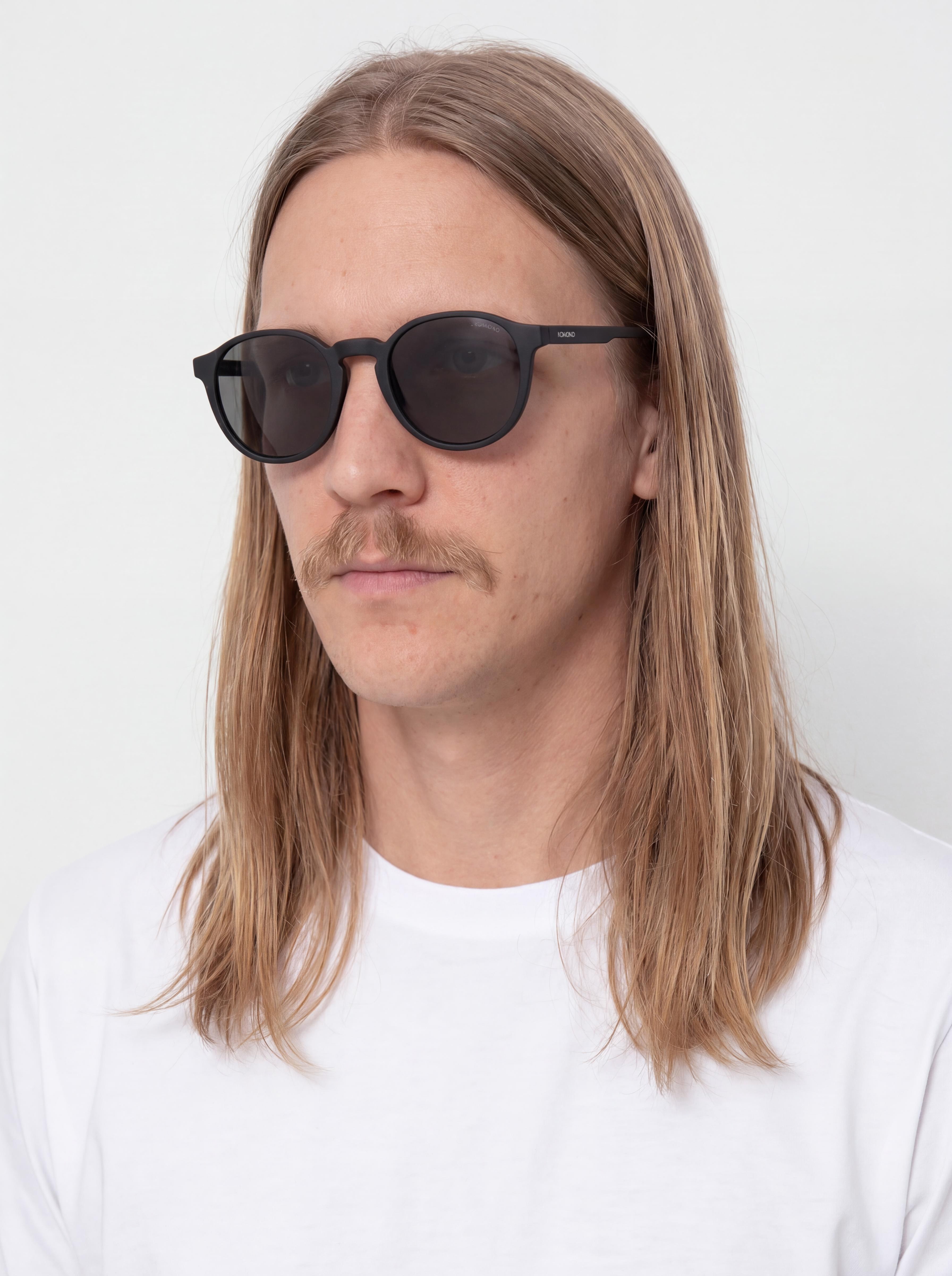 Komono Liam Sonnenbrille (carbon)