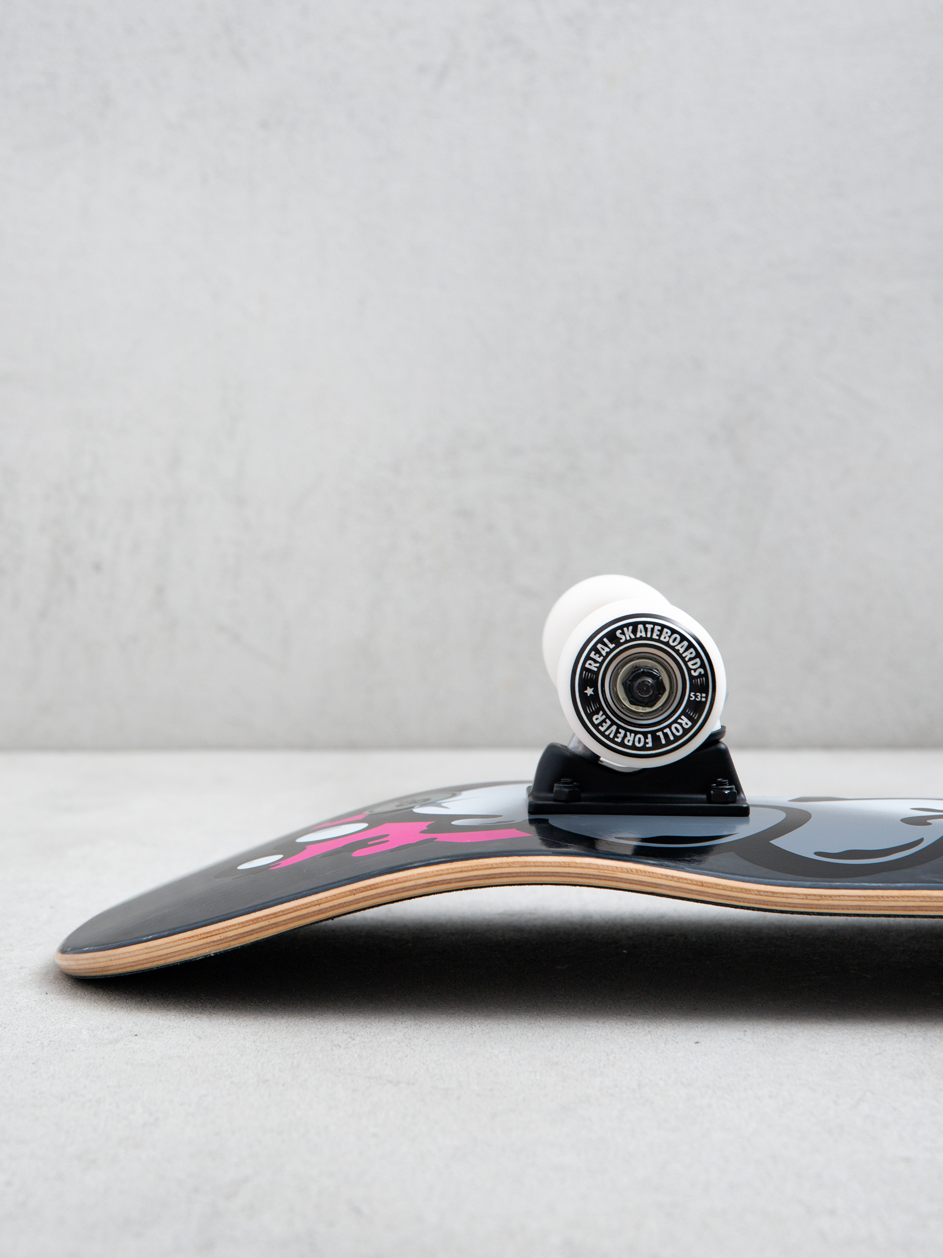 Real Bubble Letter Foil Skateboard (black)