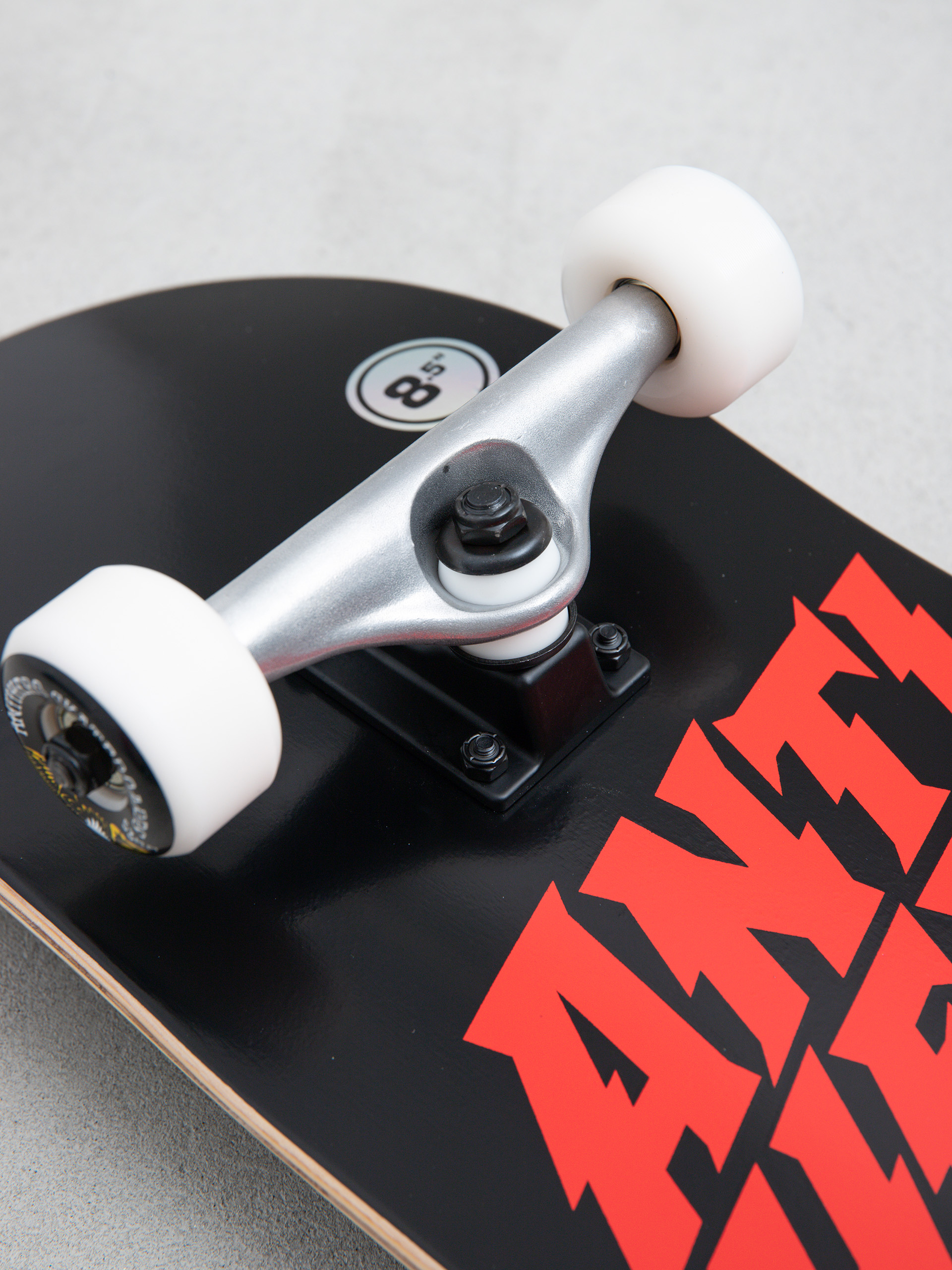 Antihero Hellhounds Skateboard (black)