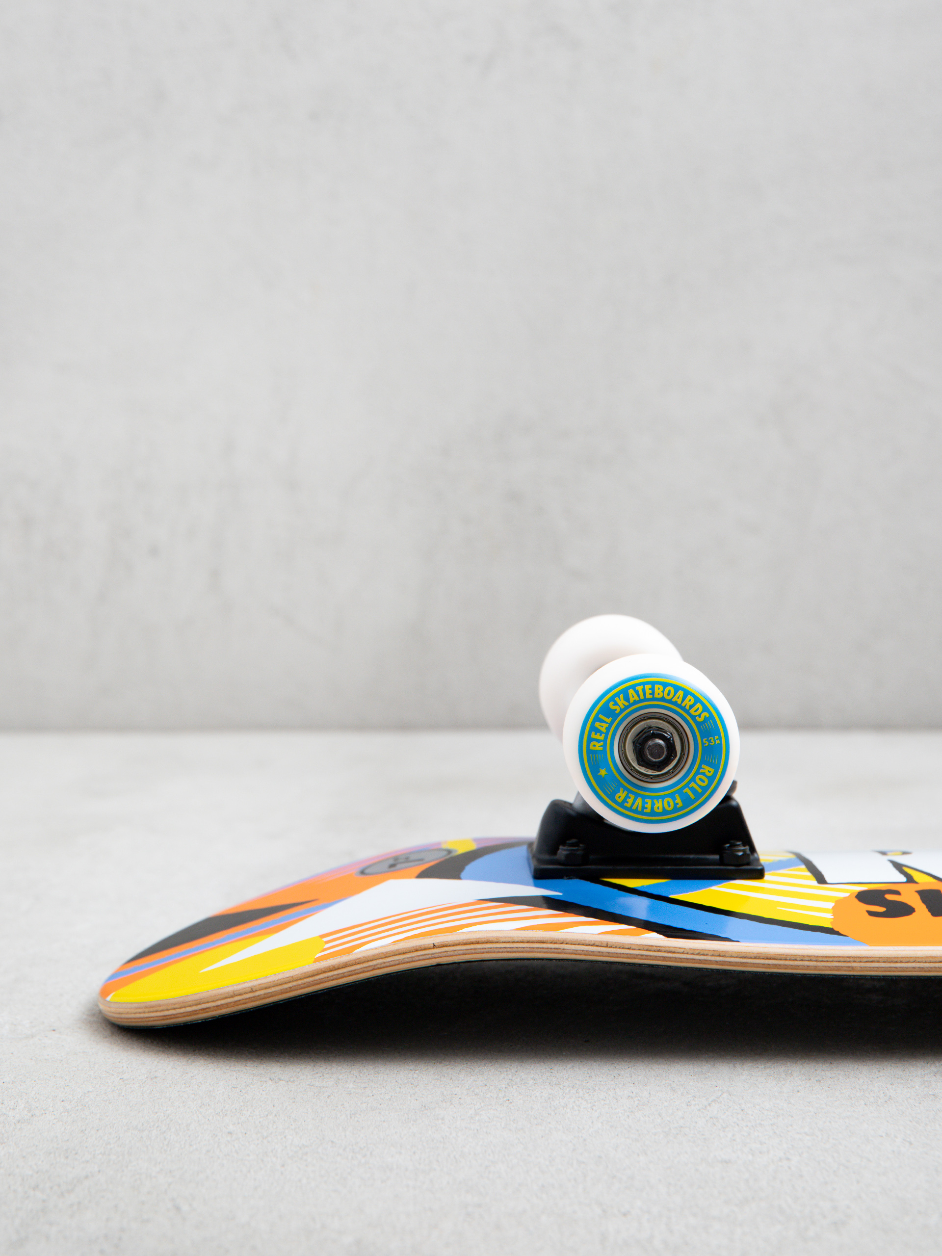 Real Hatched Skateboard (orange/blue/yellow)