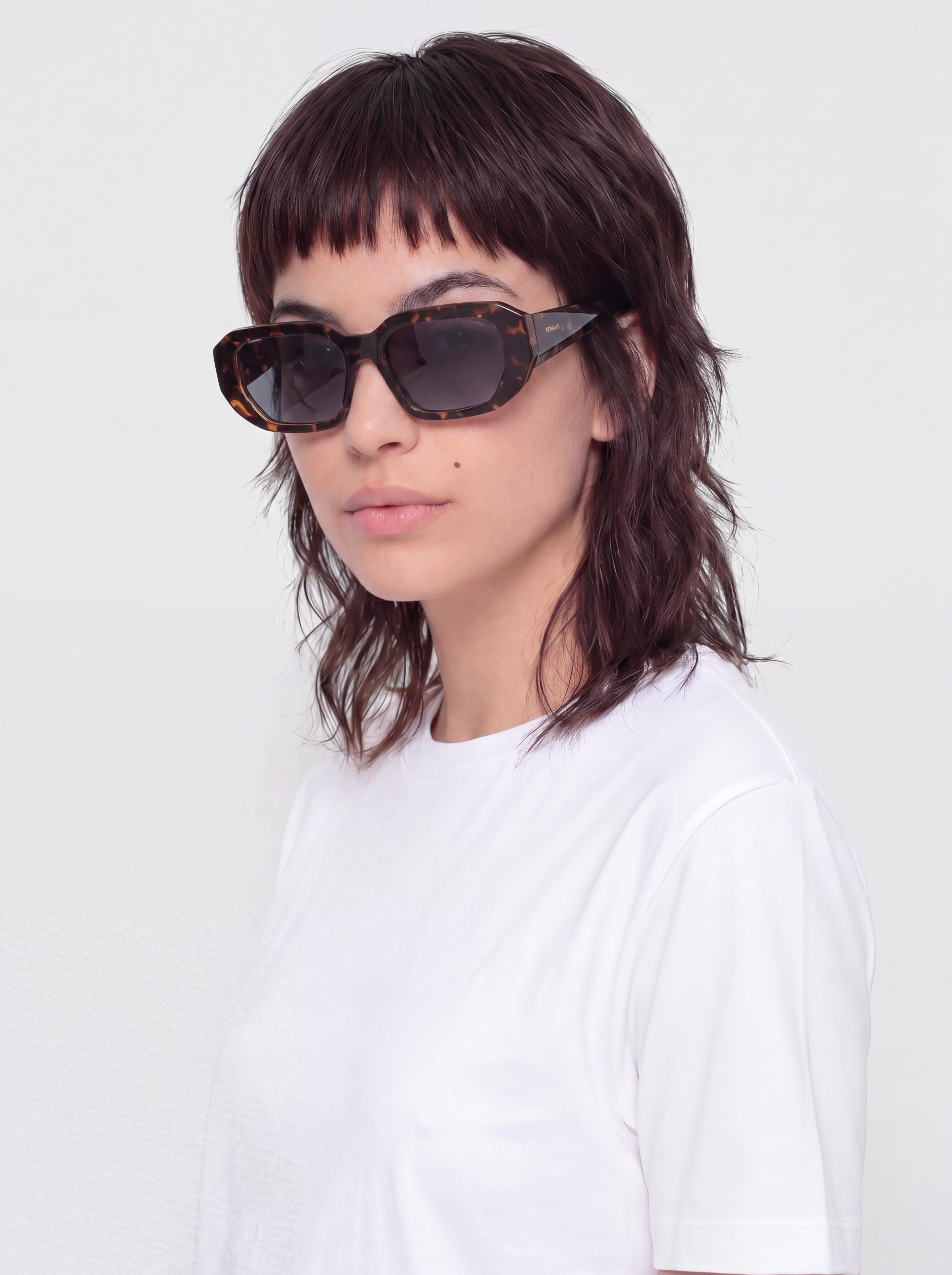 Komono Enno Sunglasses (dark tortoise)