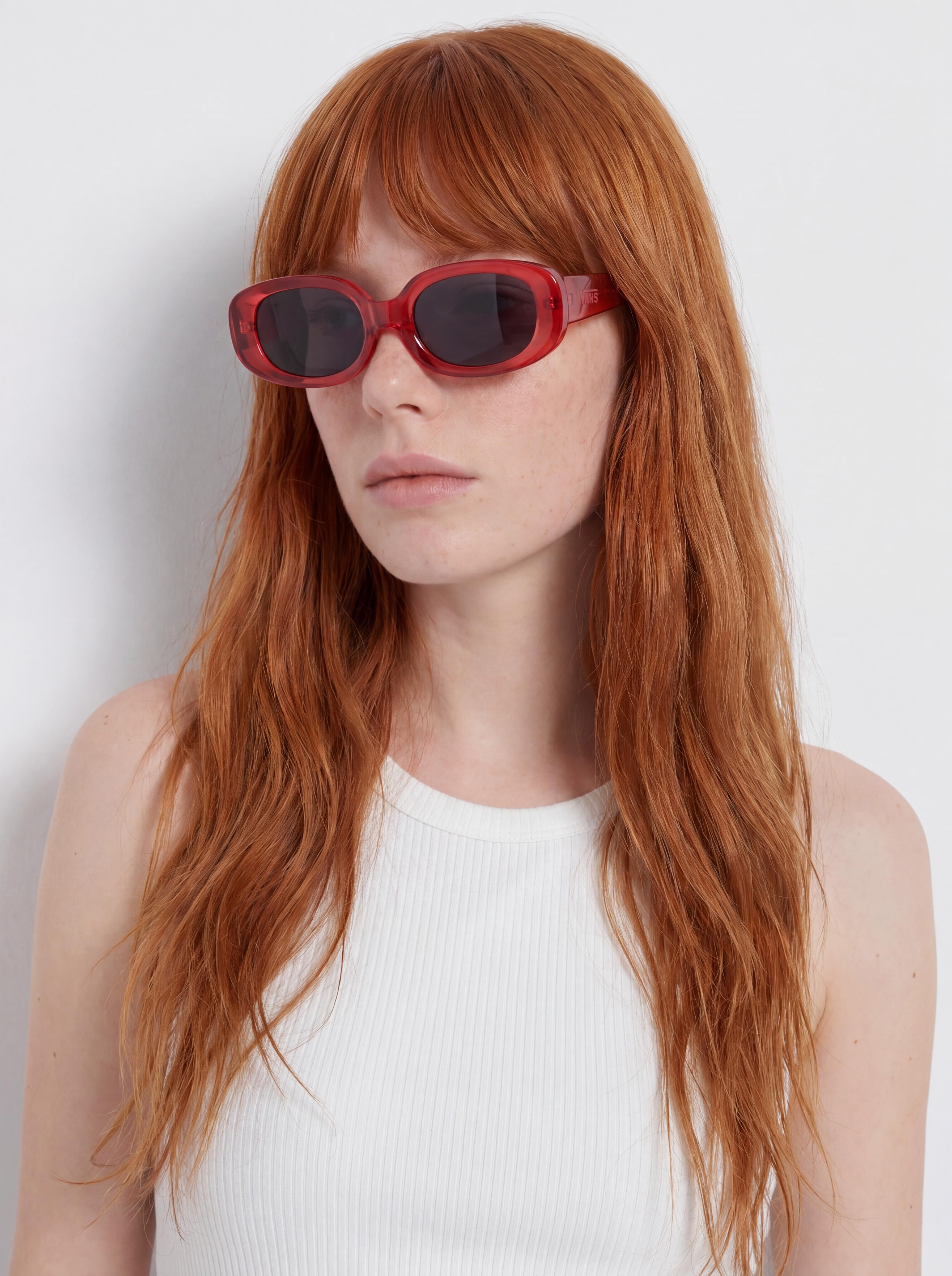 Vans Wheeling Sunglasses (crimson haze)