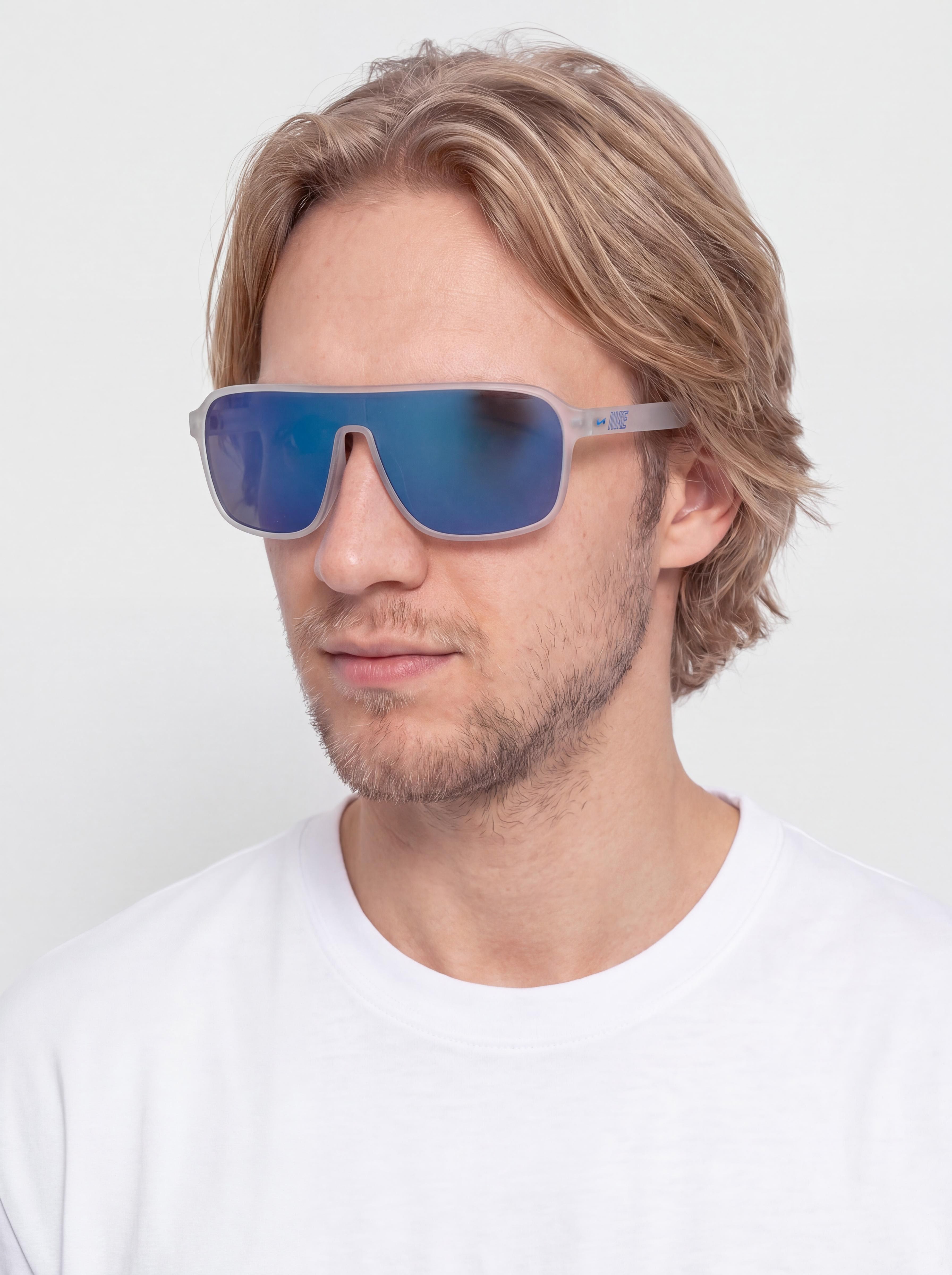 Nike Vintage Flyer Sonnenbrille (matte clear/blue mirror)