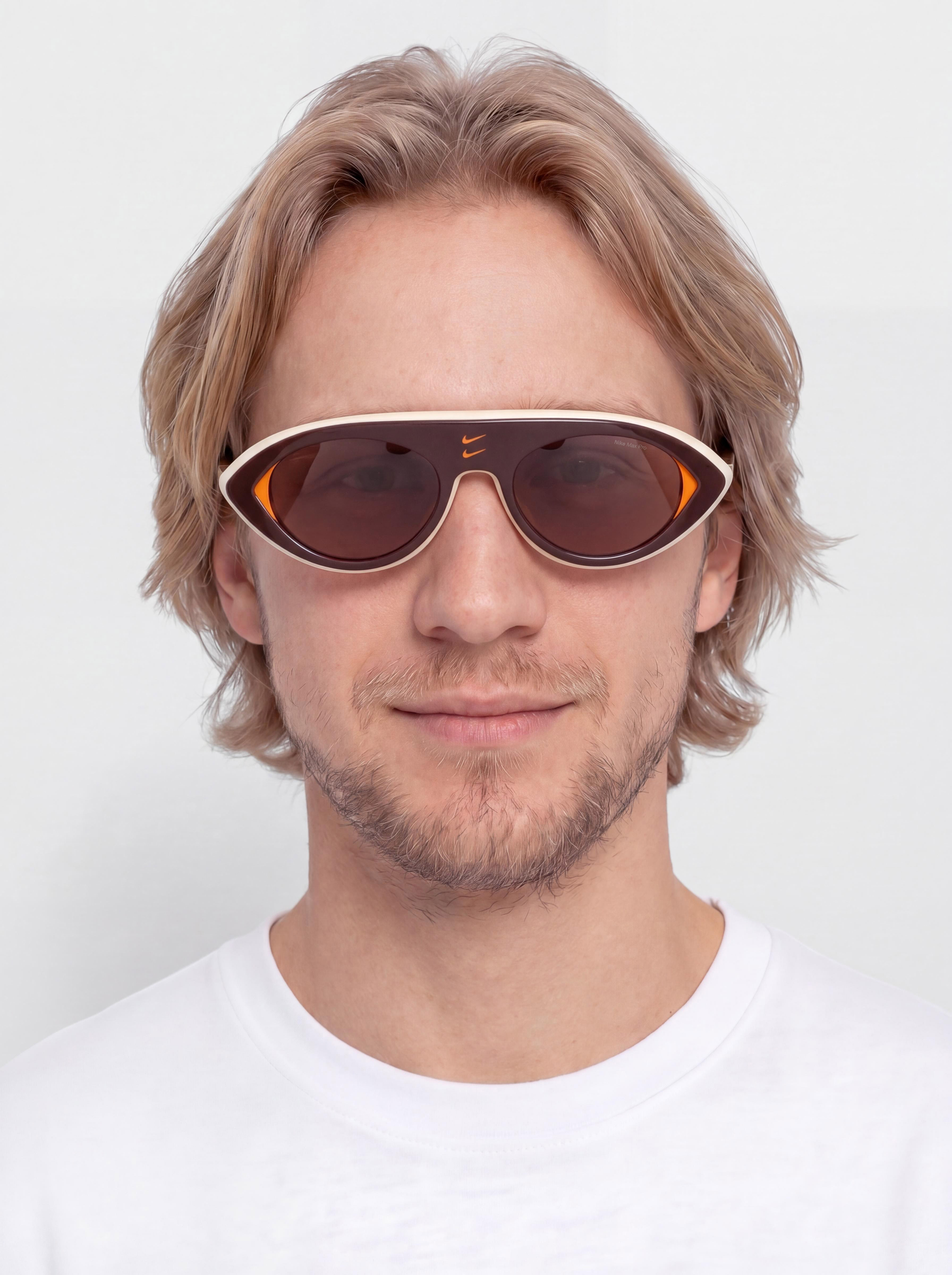 Nike Forge Envy Sonnenbrille (burgundy crush/berry)