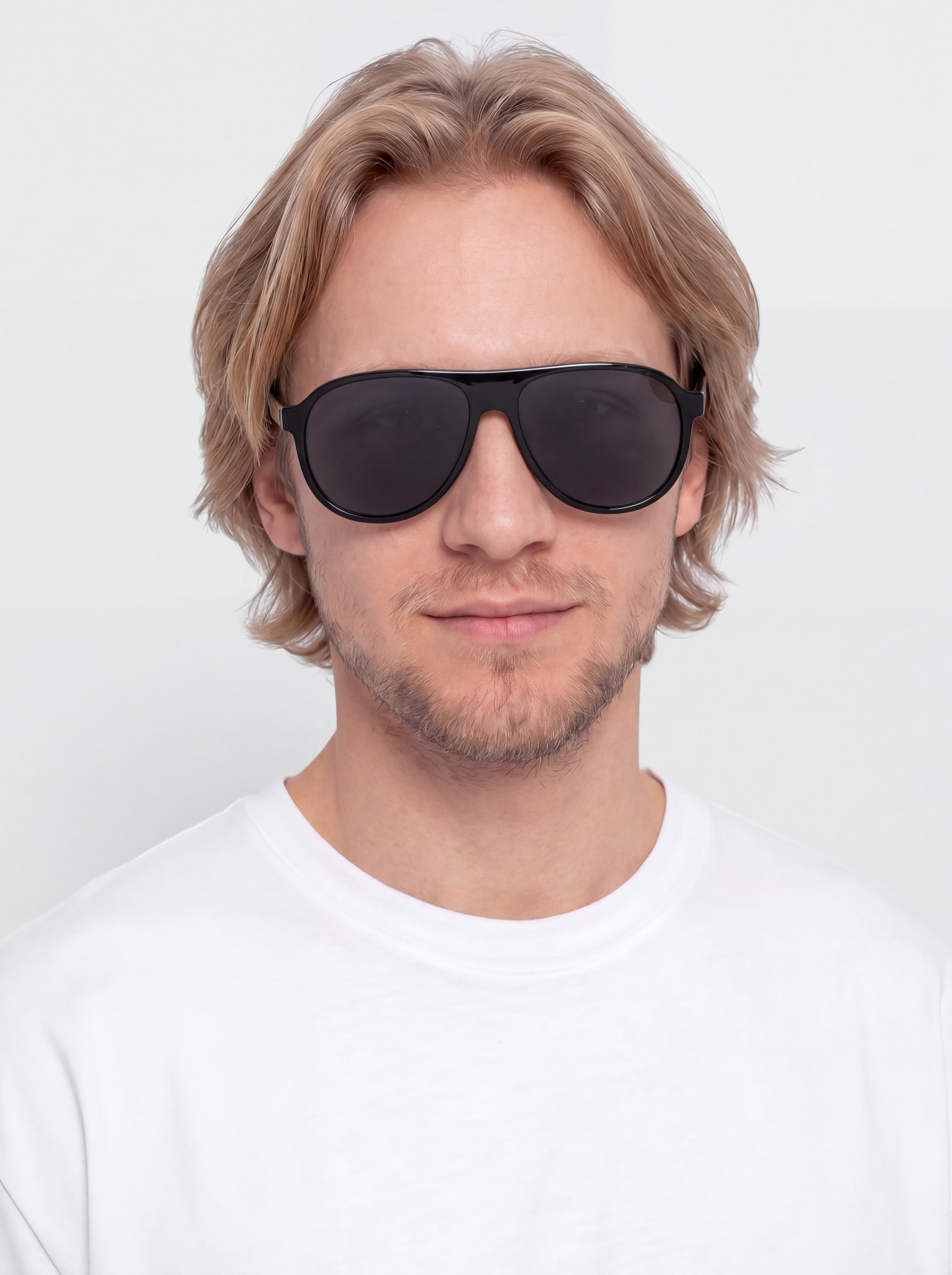 Nike Vintage Icon Sonnenbrille (black/grey)