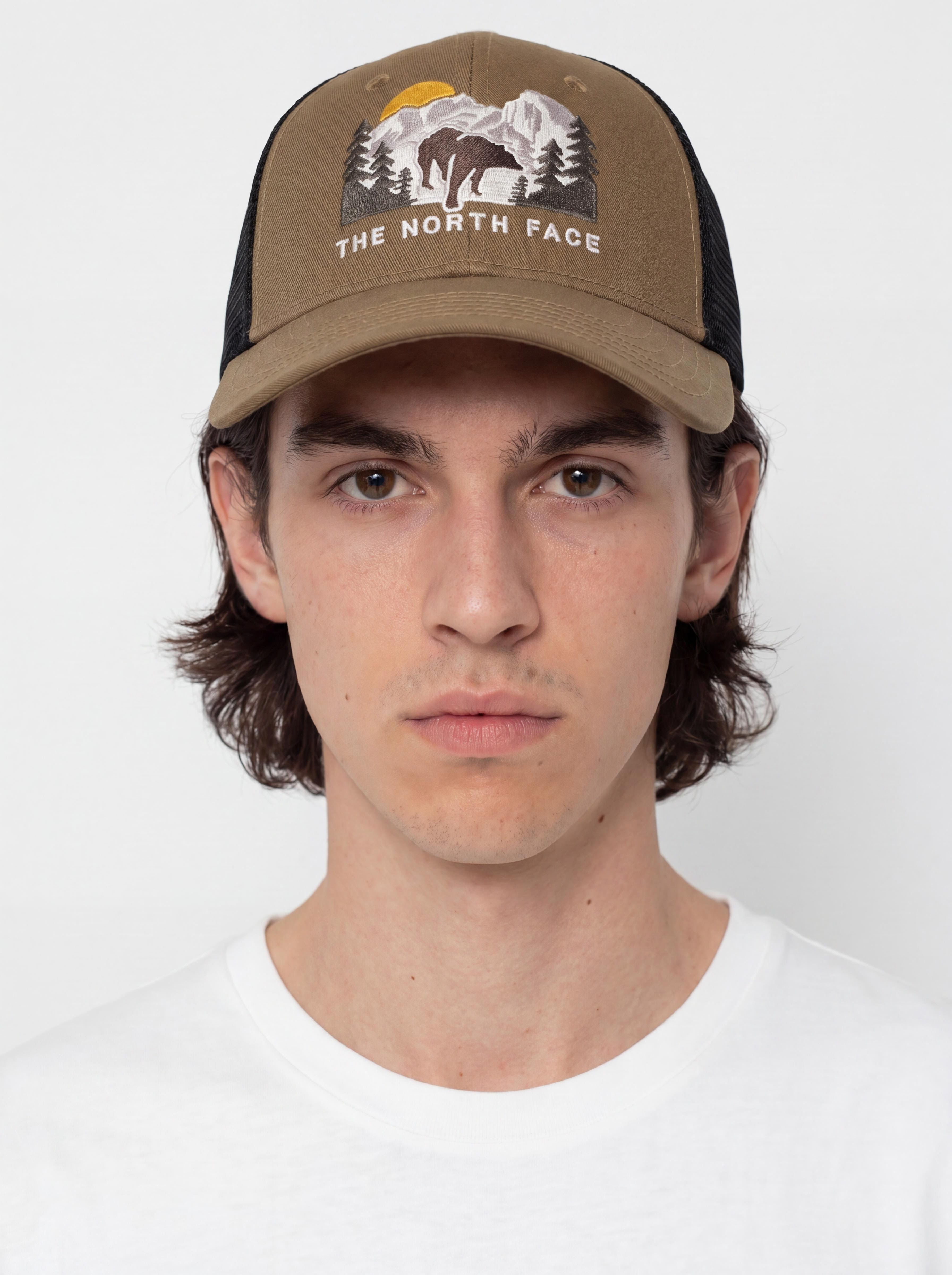The North Face Embroidered Mudder Trucker Cap (caraway seed/bear graph)