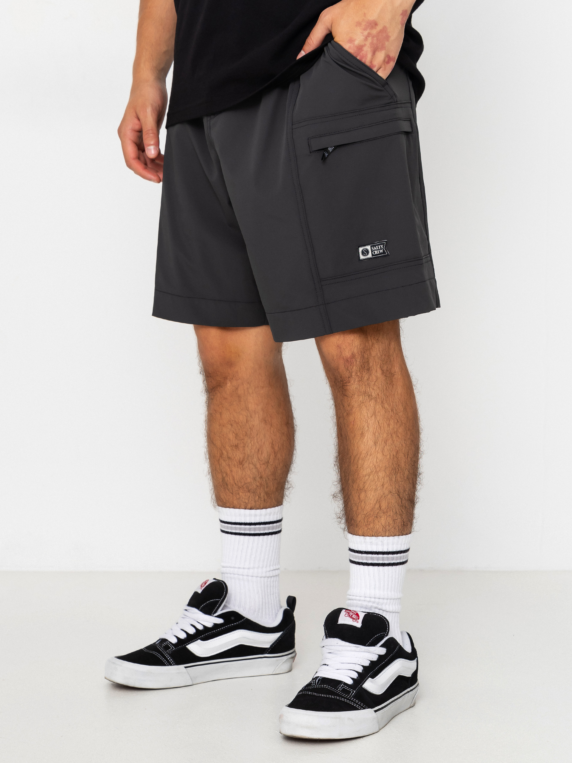 Salty Crew Net Walshort Shorts (pirate black)