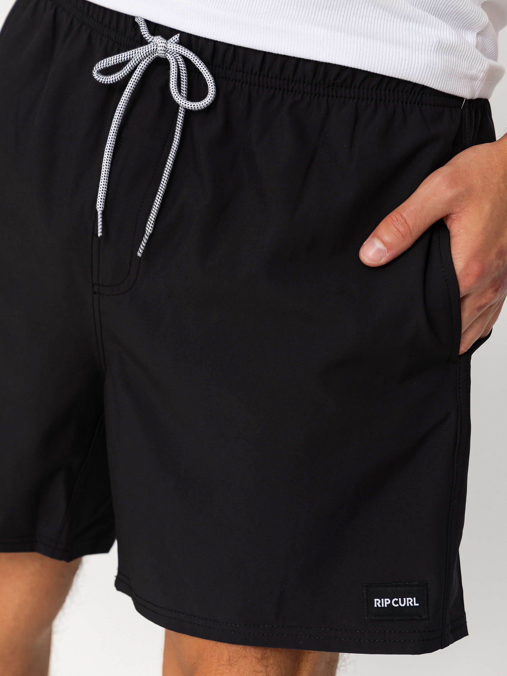 Rip Curl Offset Daily Volley Shorts (black)