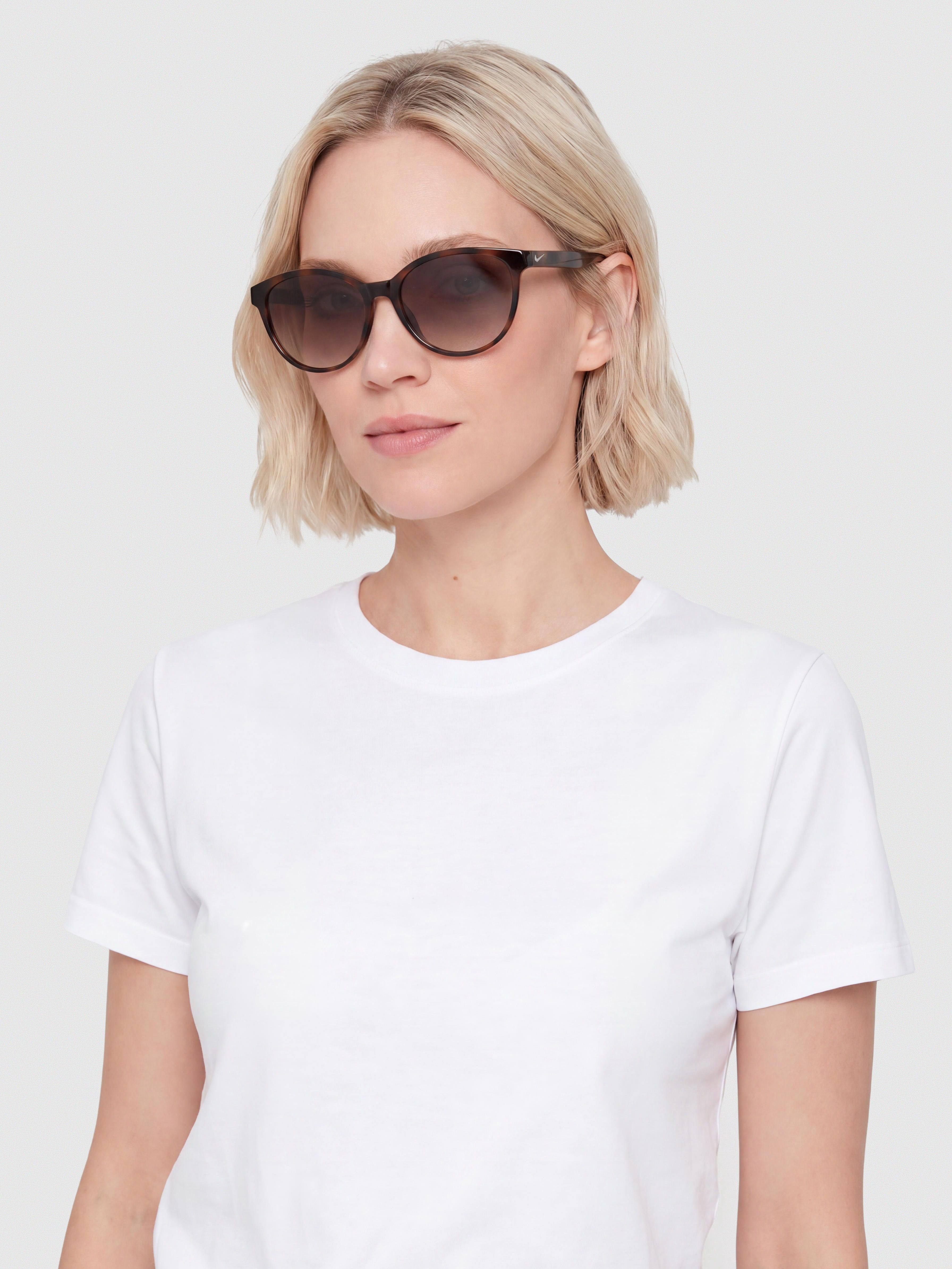 Nike Vital Trend Sonnenbrille (tortoise/brown gradient)