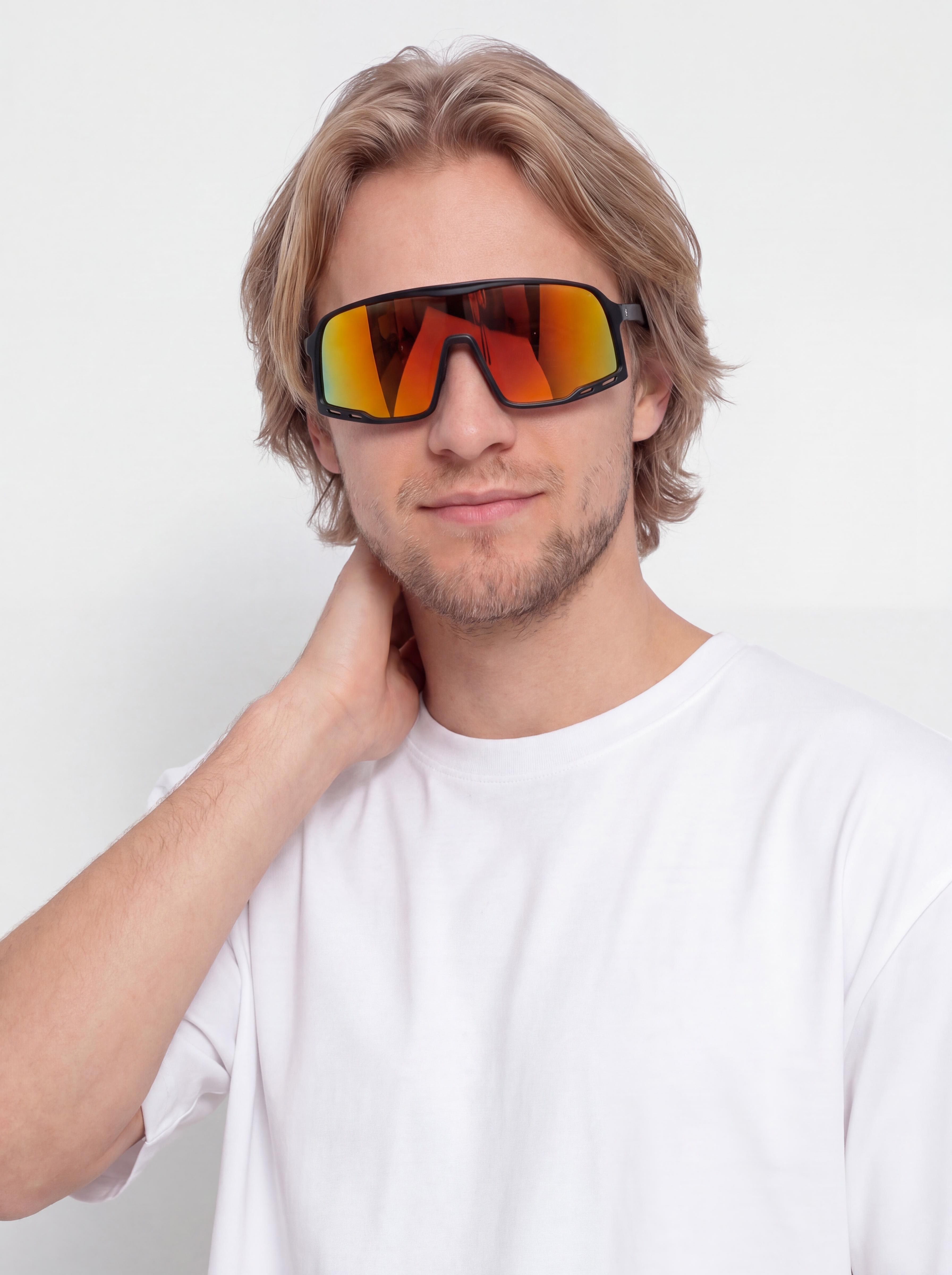 CHPO Henrik Sunglasses (matte black/red mirror)