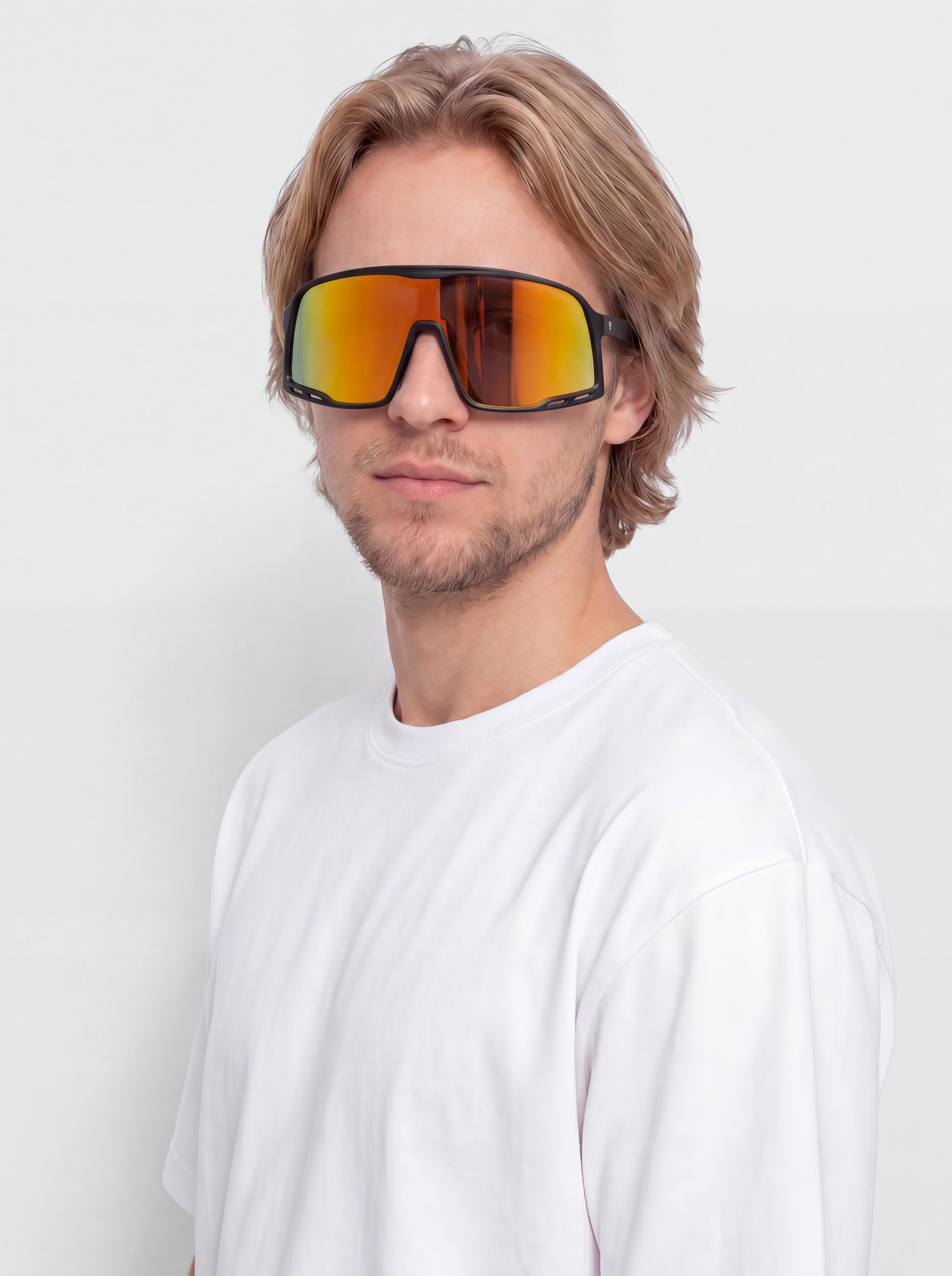 CHPO Henrik Sunglasses (matte black/red mirror)