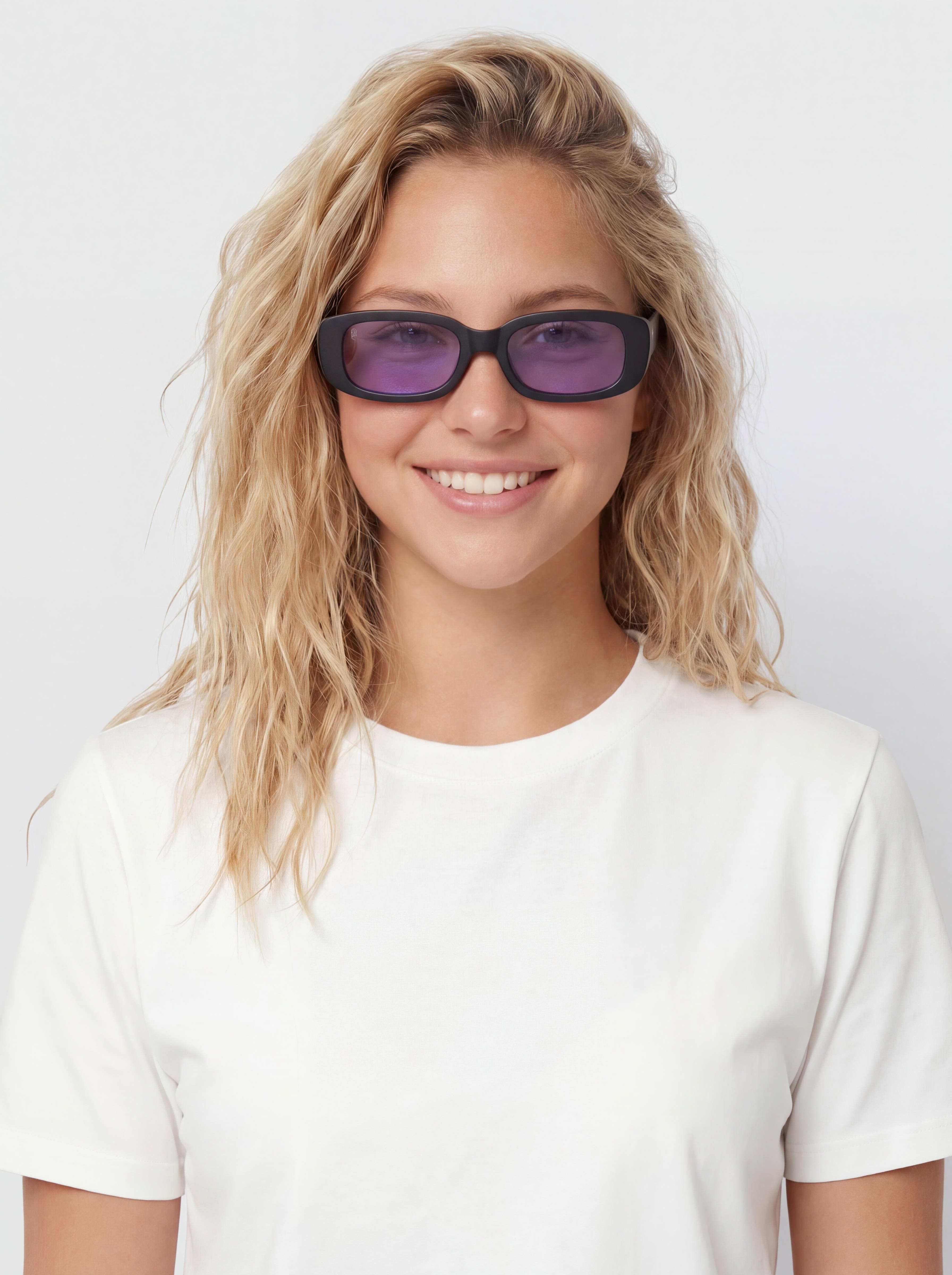 CHPO Nicole Sonnenbrille (matte black/purple)