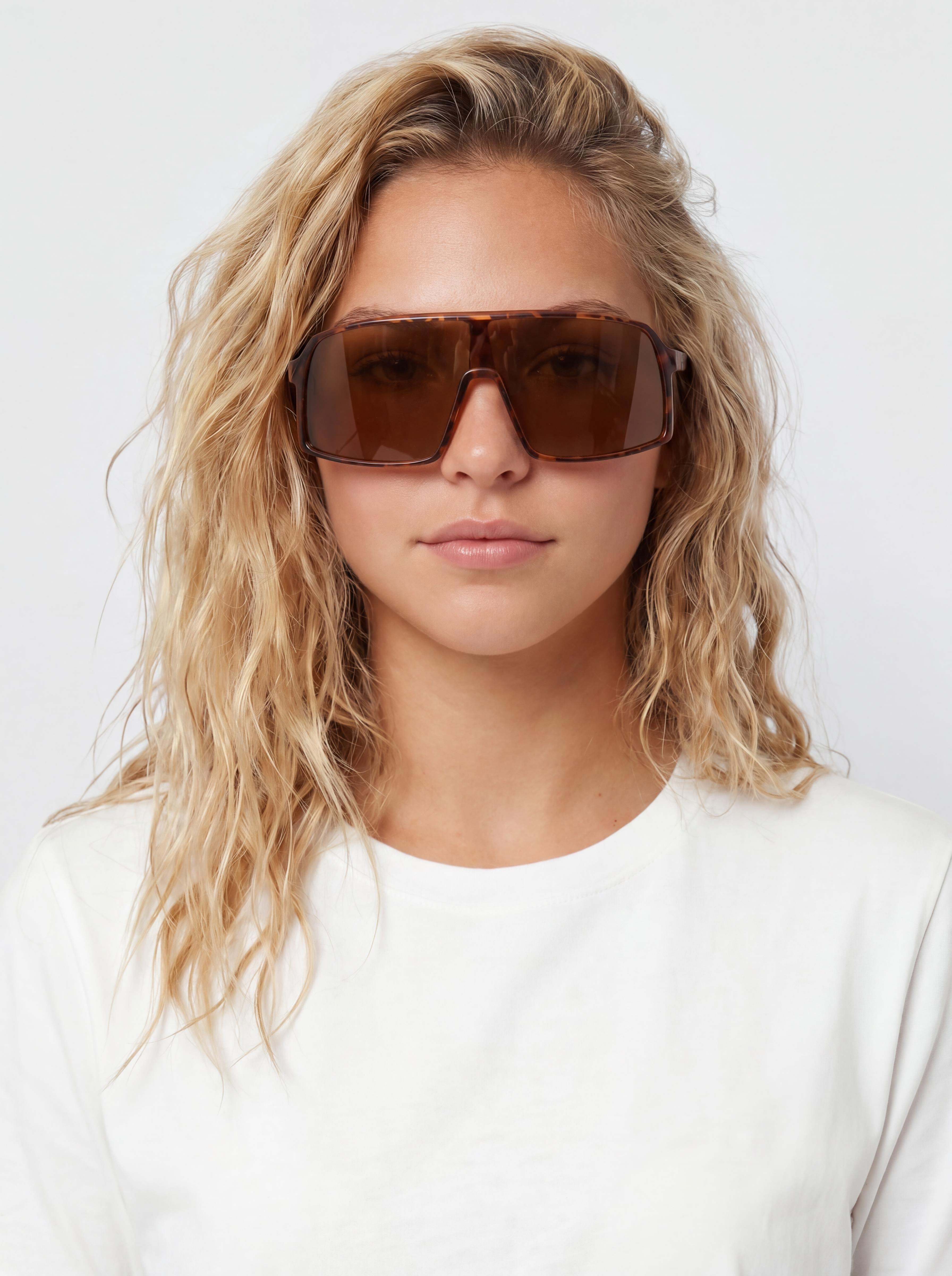 CHPO Erica Sonnenbrille (matte turtle brown/gold mirror)