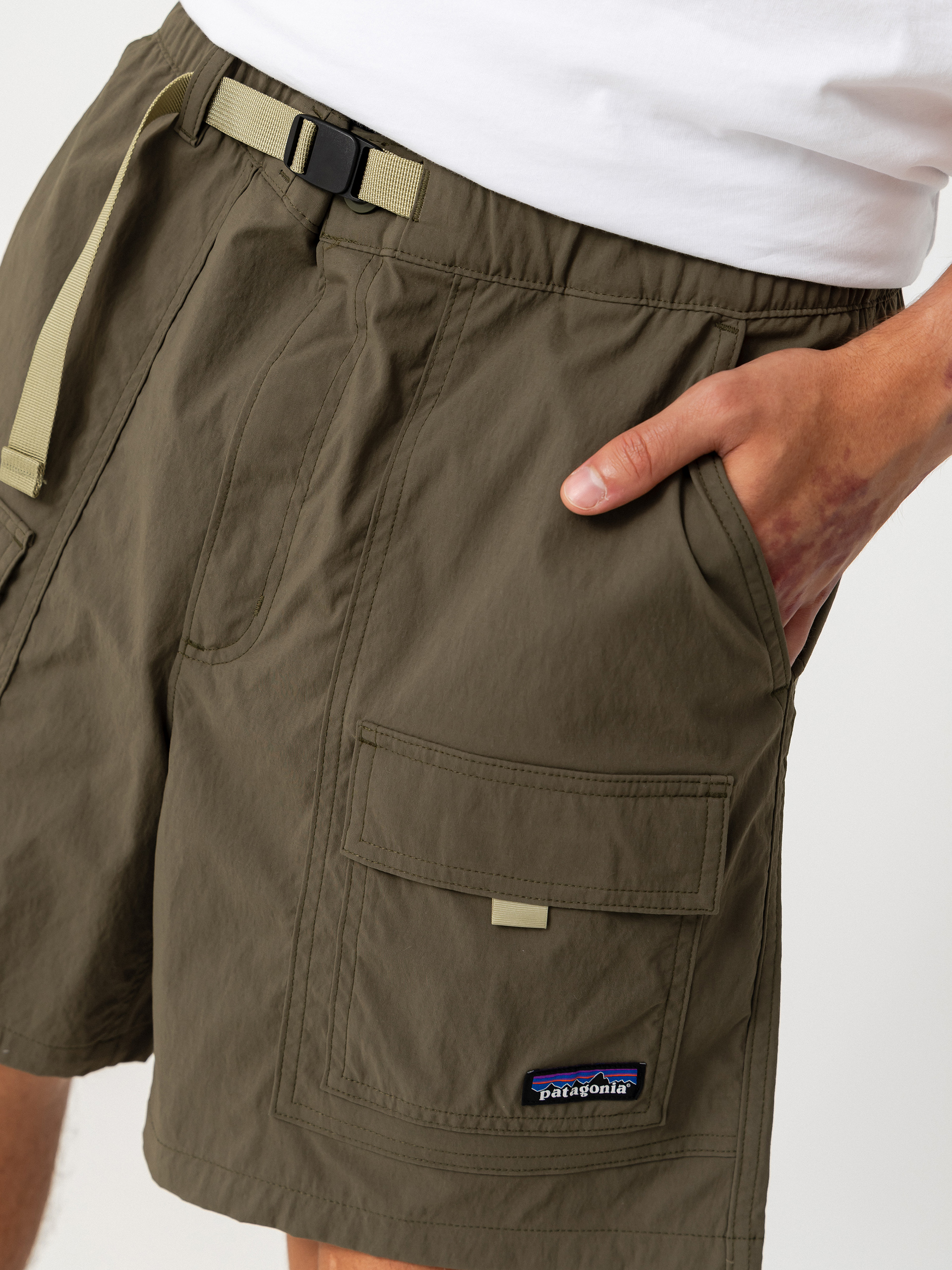 Patagonia Shorts Outdoor Everyday 6in (basin green)