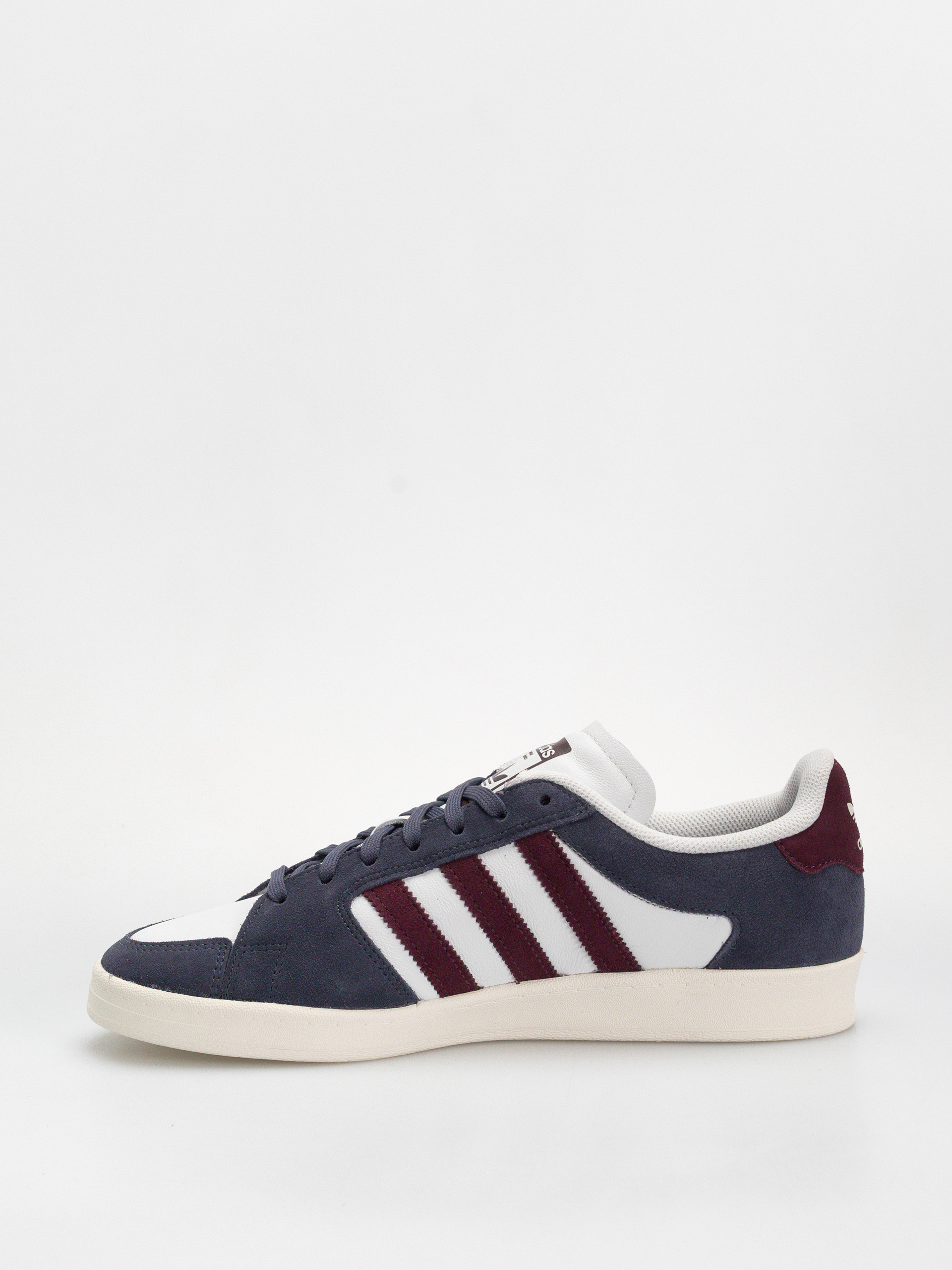 adidas Superskate Low Shoes (shanav/maroon/crywht)