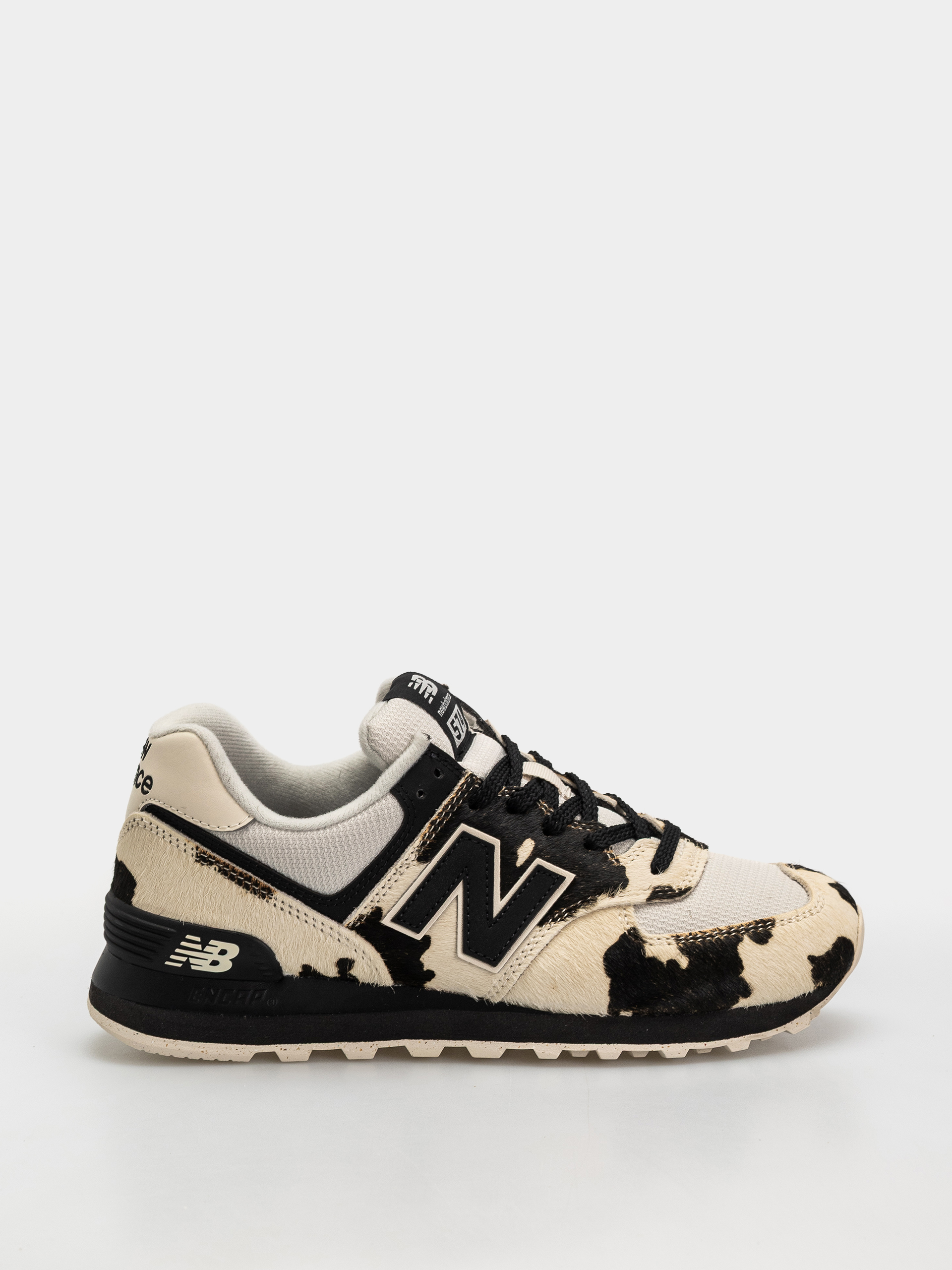 New Balance 574 Wmn Schuhe (black/linen)