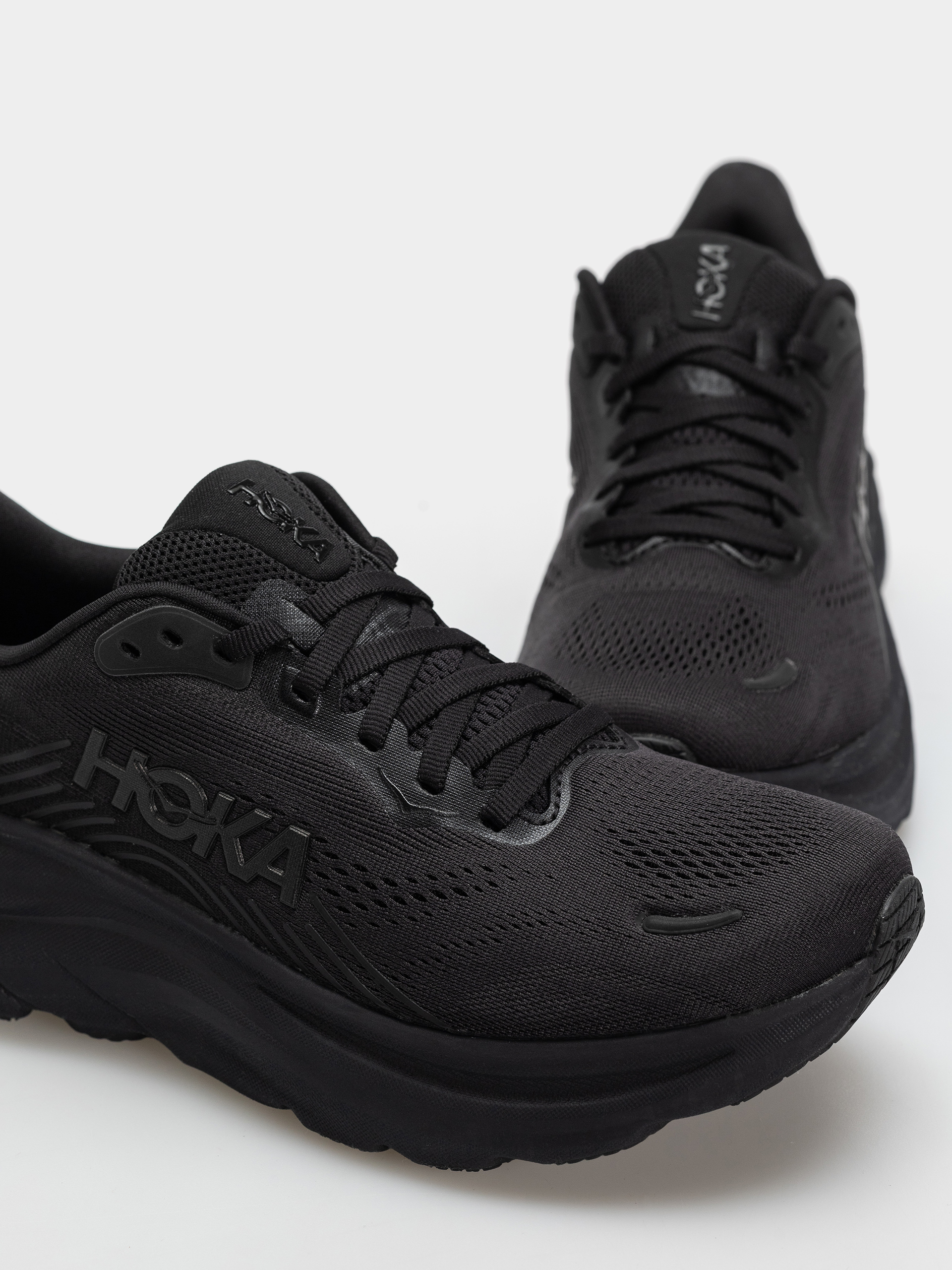 Hoka Clifton 11 Wmn Schuhe (black/black)
