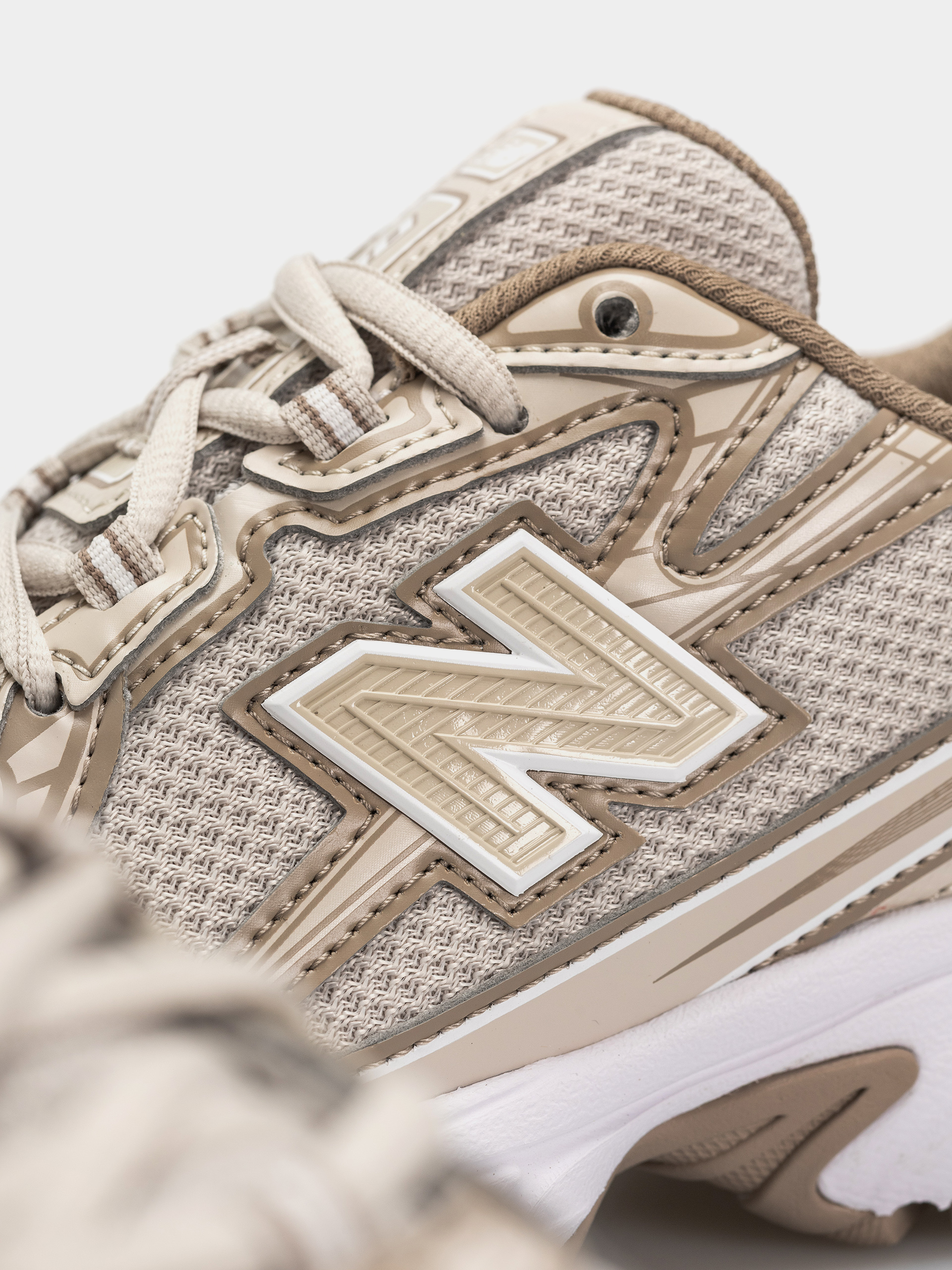 New Balance 740 JR Schuhe (timberwolf/driftwood)