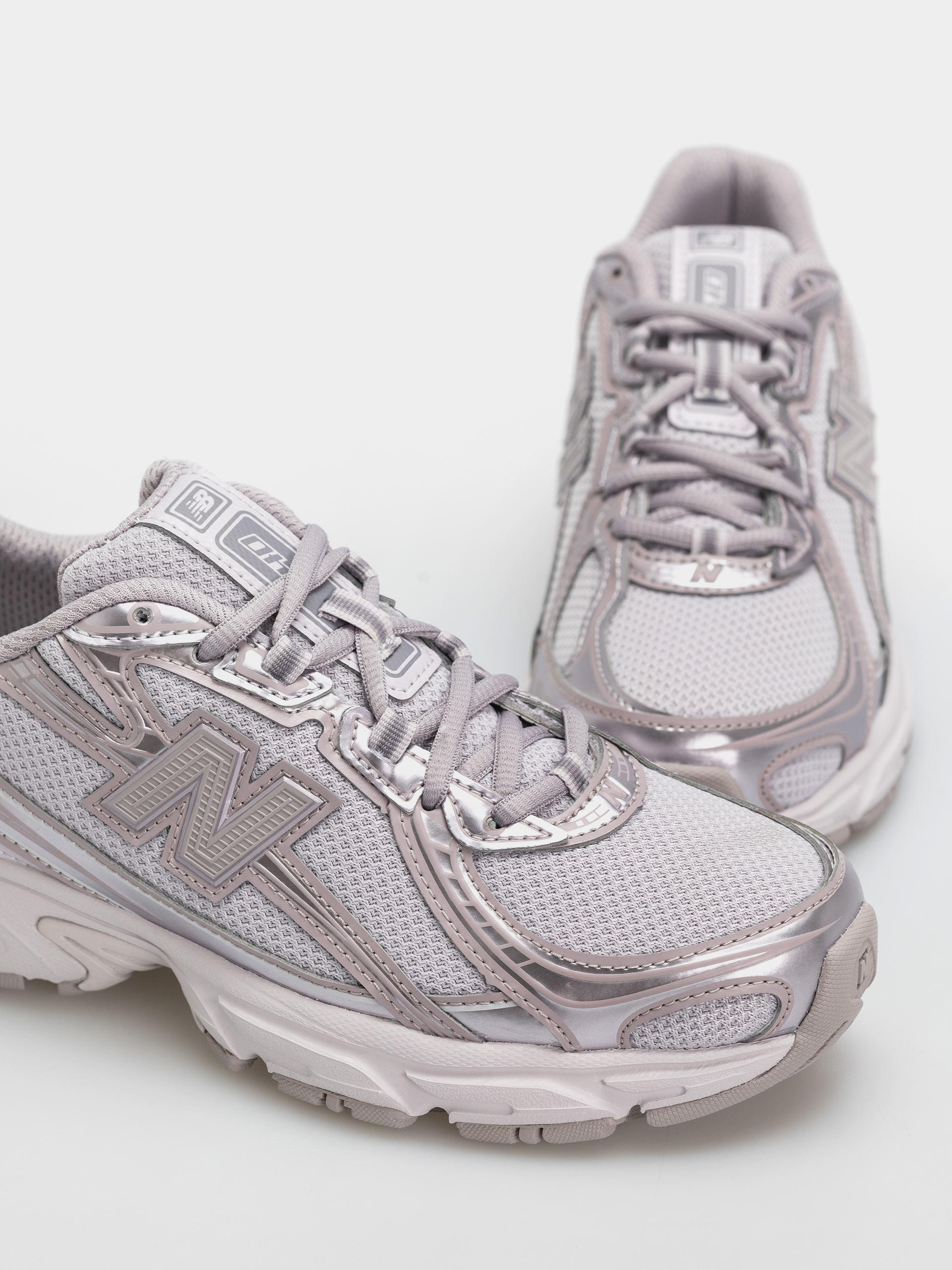 New Balance 740 Schuhe (horizon grey/truffle metallic)