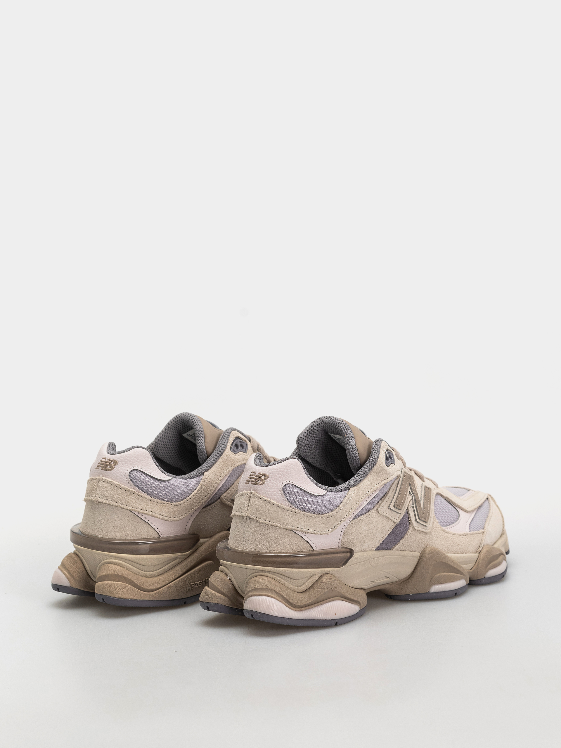 New Balance 9060 Shoes (timberwolf/driftwood)
