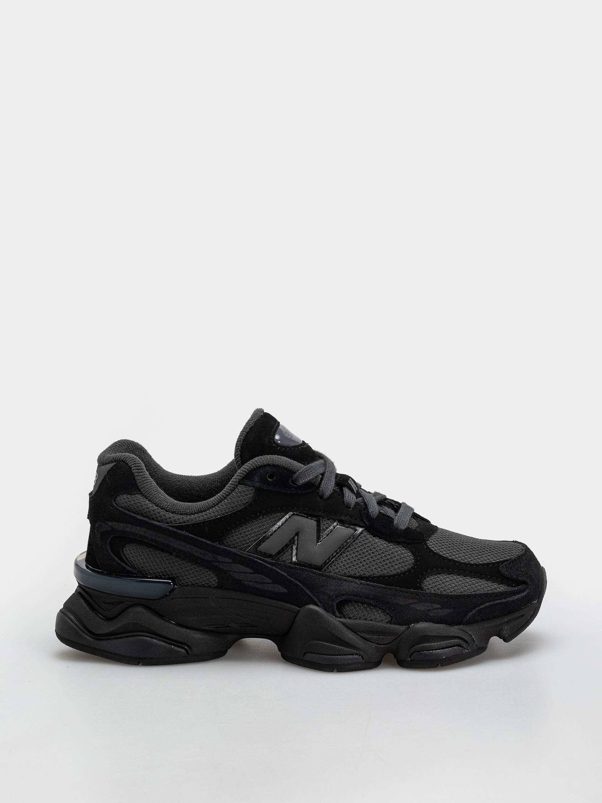 New Balance 9060 Shoes (black/blacktop)