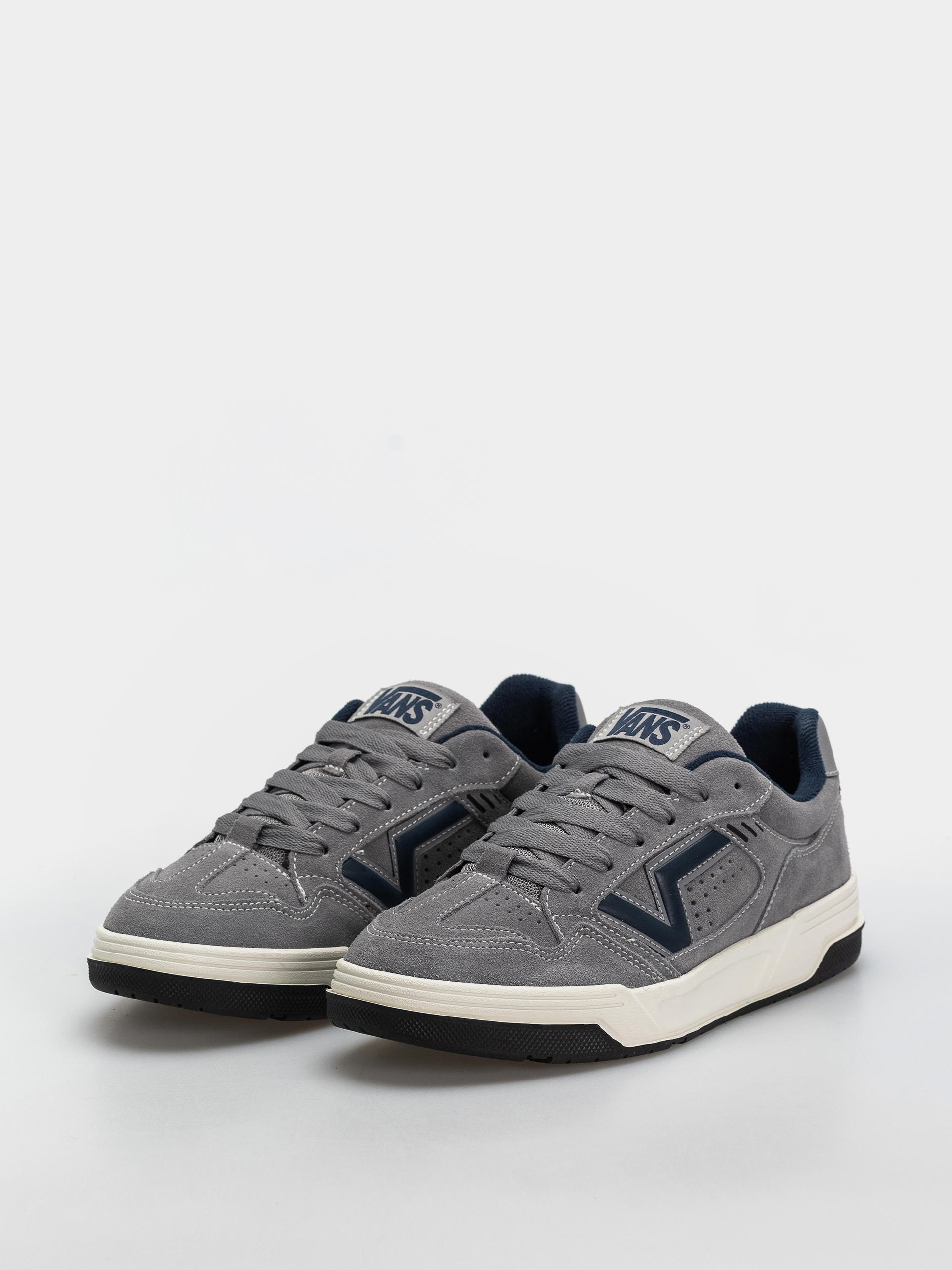 Vans Upland Shoes (gray/navy)