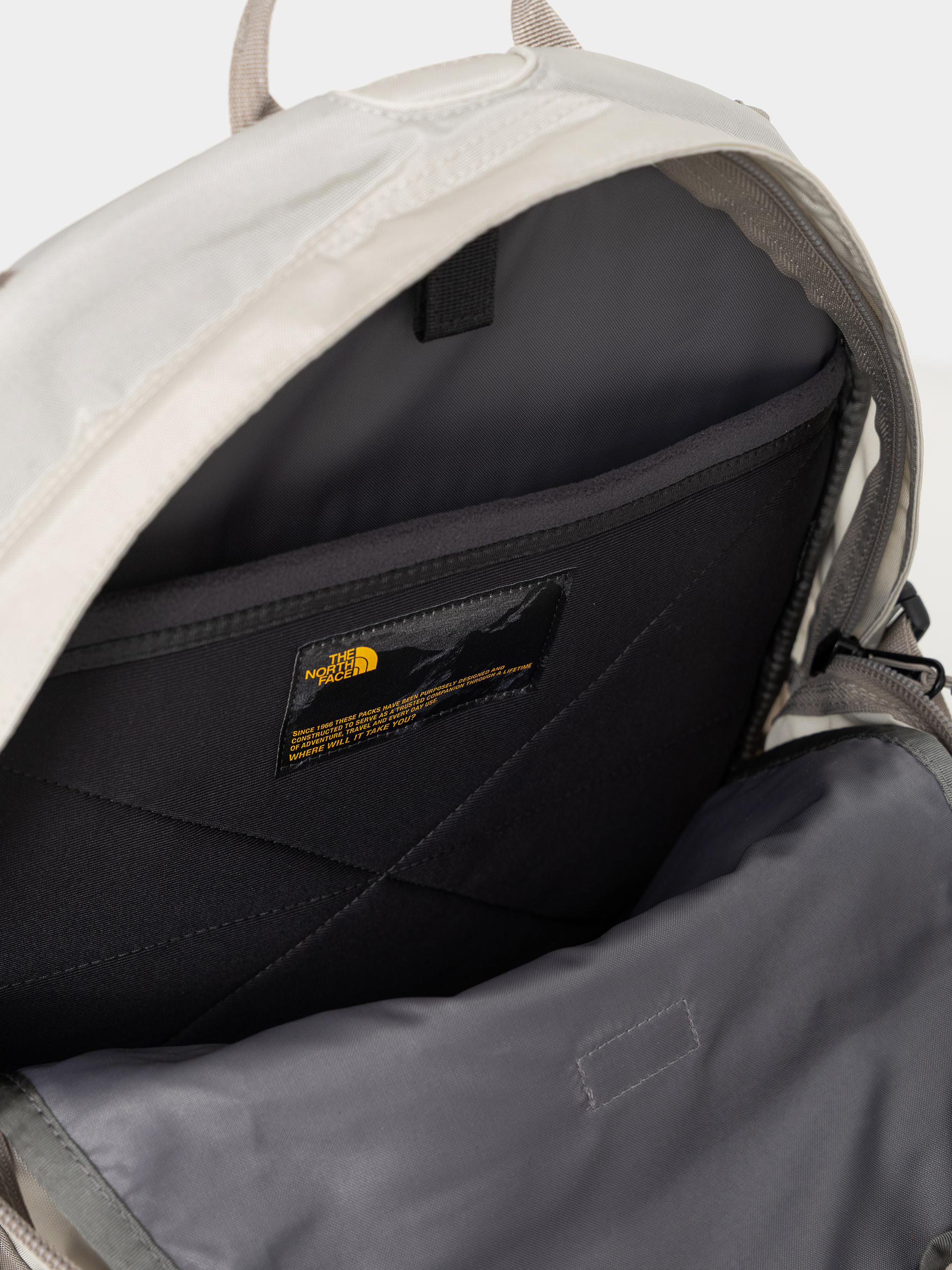 The North Face Borealis Classic Backpack (cumulus cloud/stone slab)