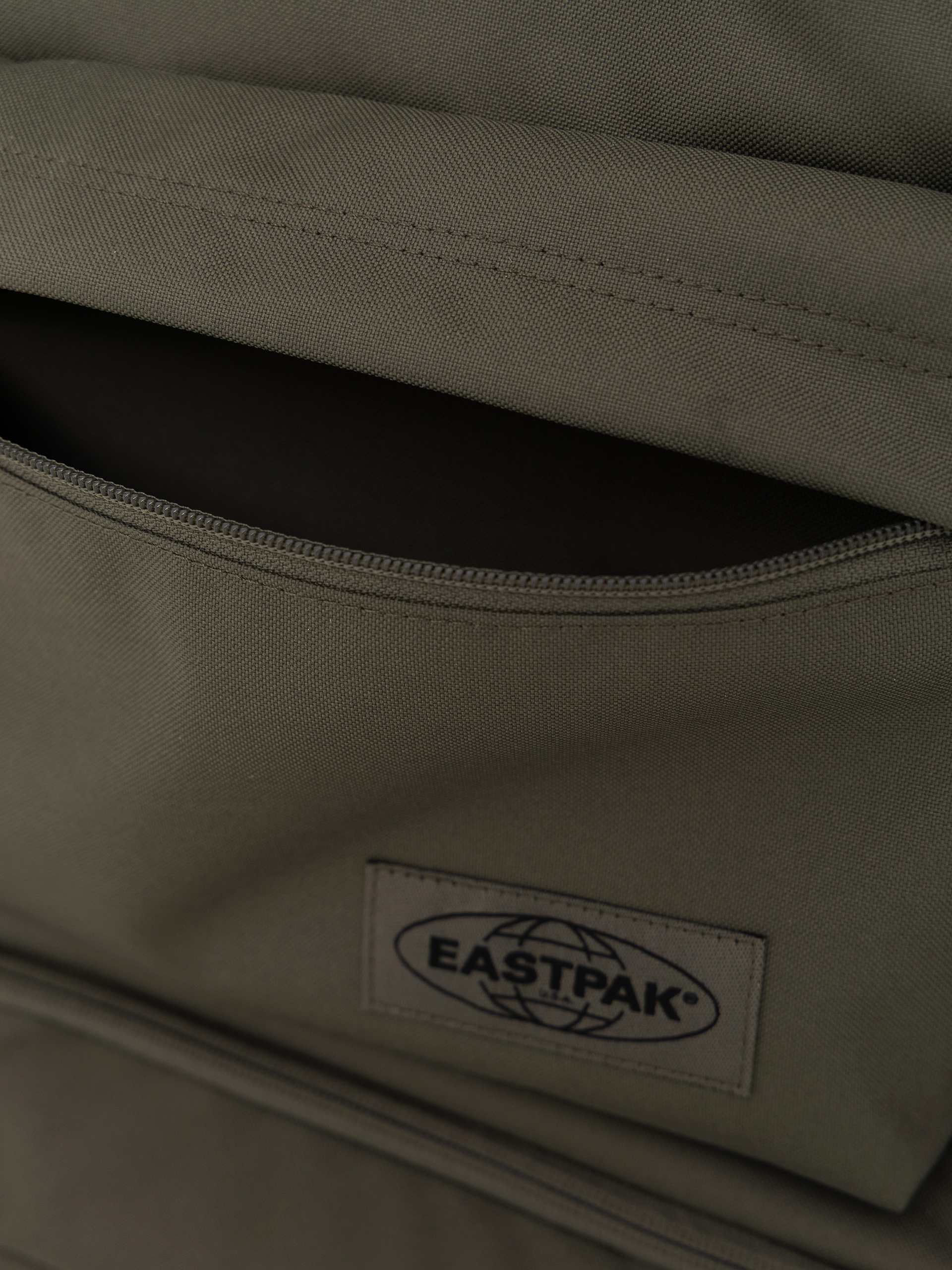 Eastpak Everyday Pak'R Rucksack (monotone khaki)