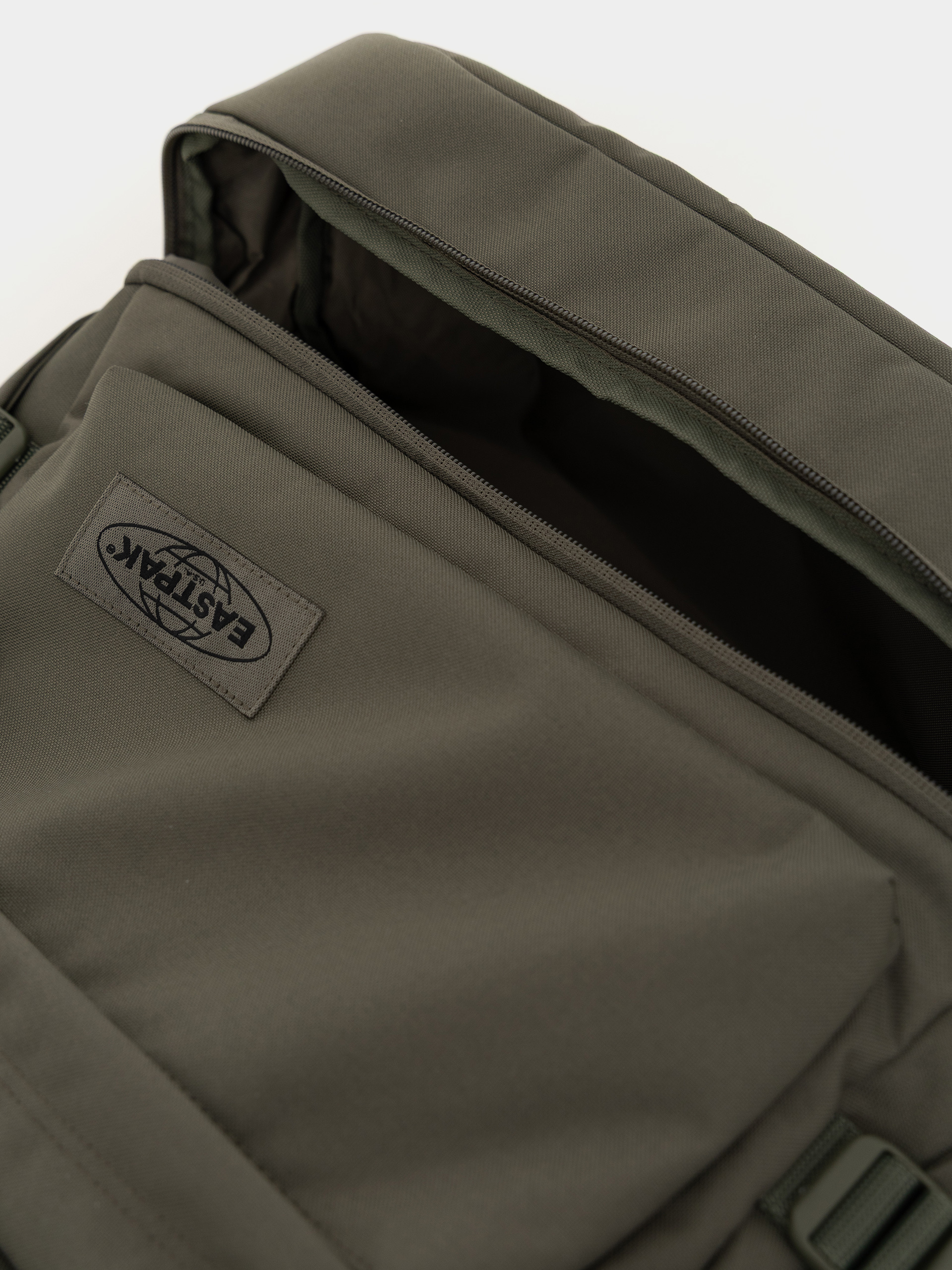Eastpak Everyday Pak'R Backpack (monotone khaki)