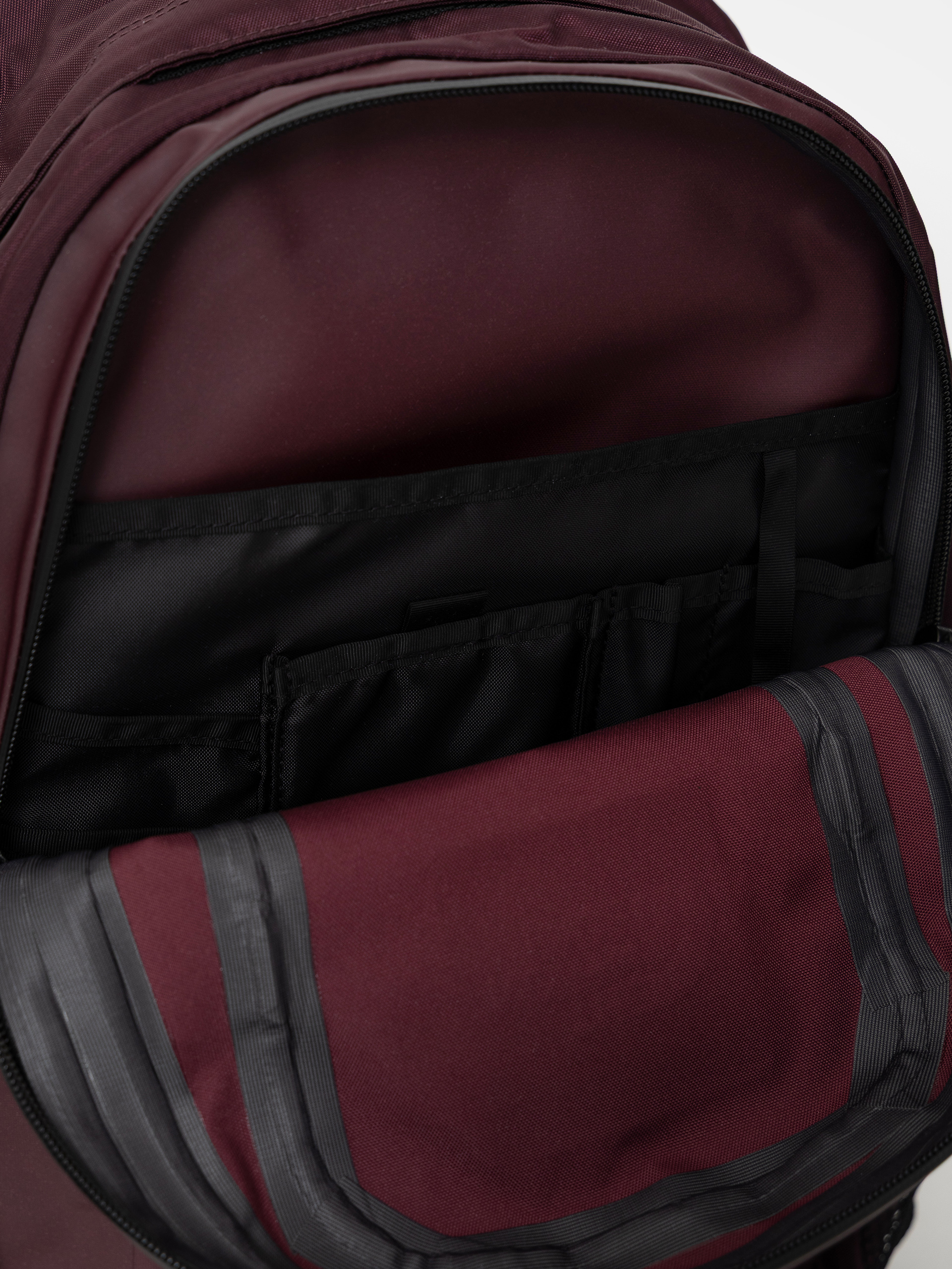 The North Face Hot Shot Base Camp Backpack (deep burgundy)