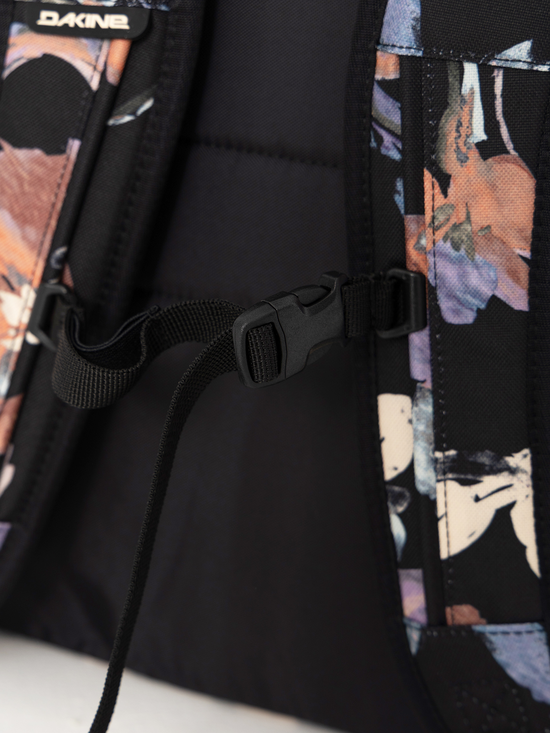 Dakine Campus 25L Rucksack (dark ephemera)