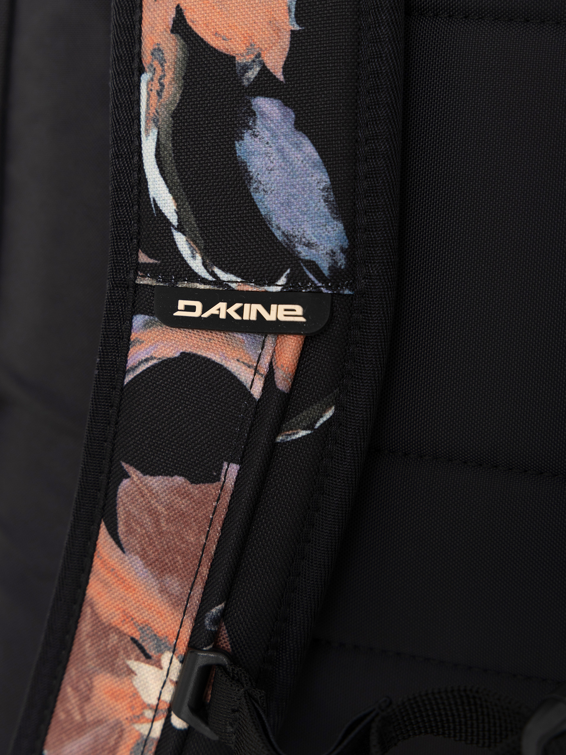 Dakine Campus 25L Backpack (dark ephemera)