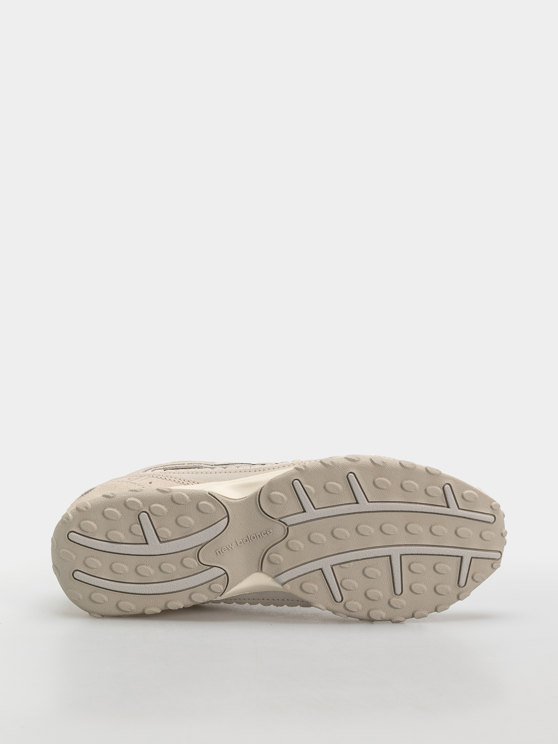 New Balance 204L Shoes (sea salt)