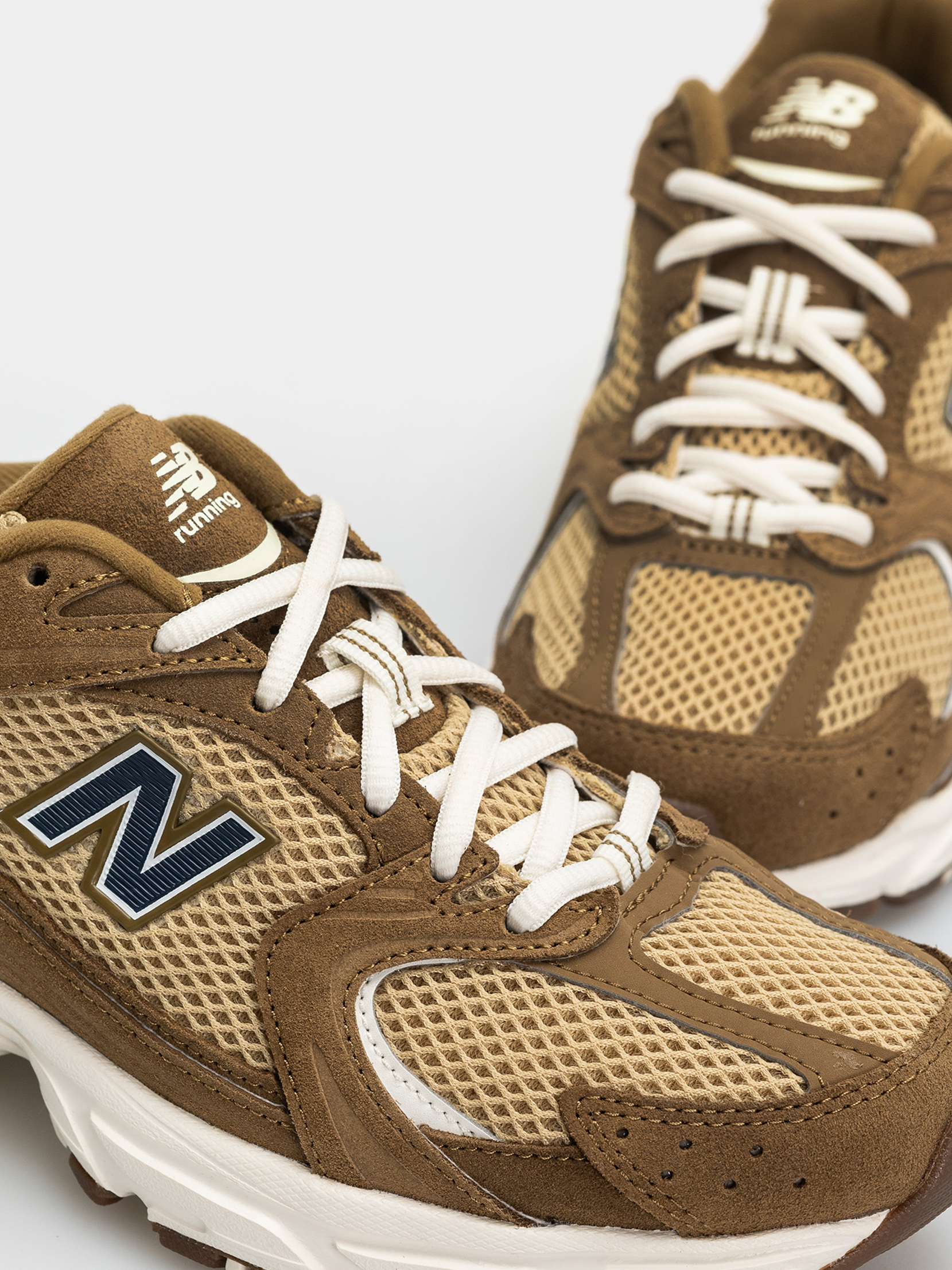 New Balance 530 Schuhe (bark/quicksand/nb navy)