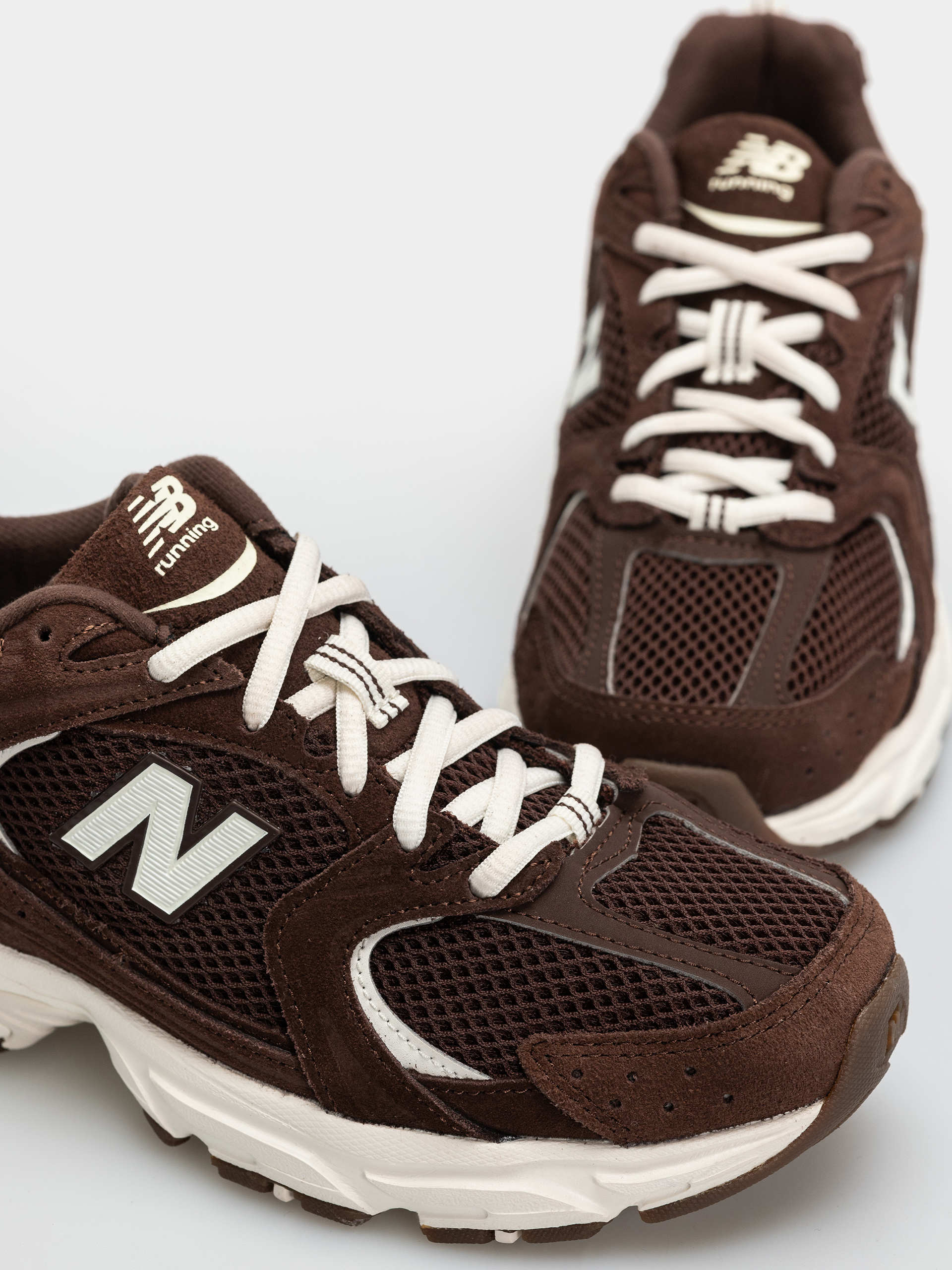 New Balance 530 Shoes (pumpernickel/sea salt)