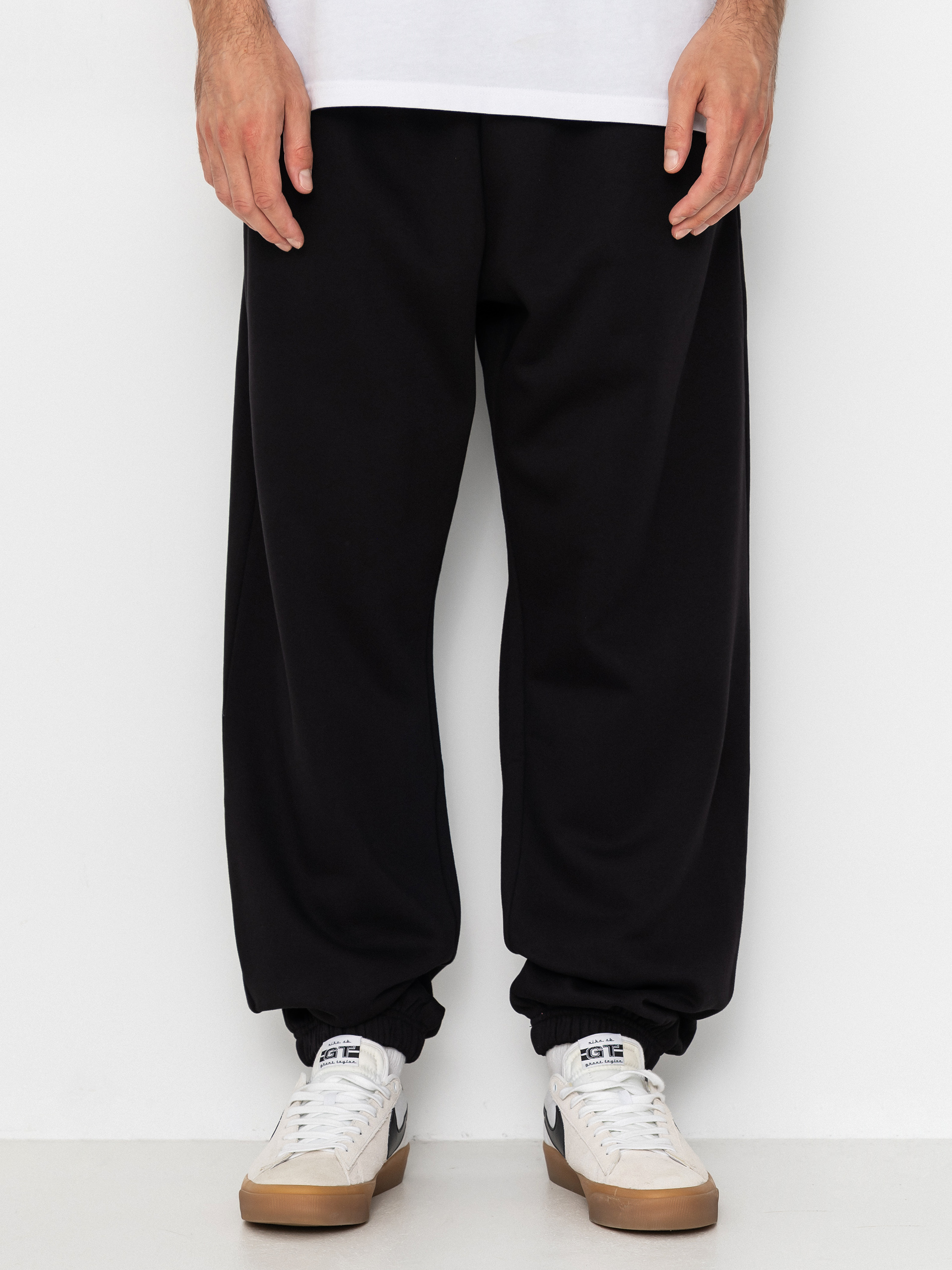 The North Face Hose Essential Simple Dome Relaxed (tnf black)